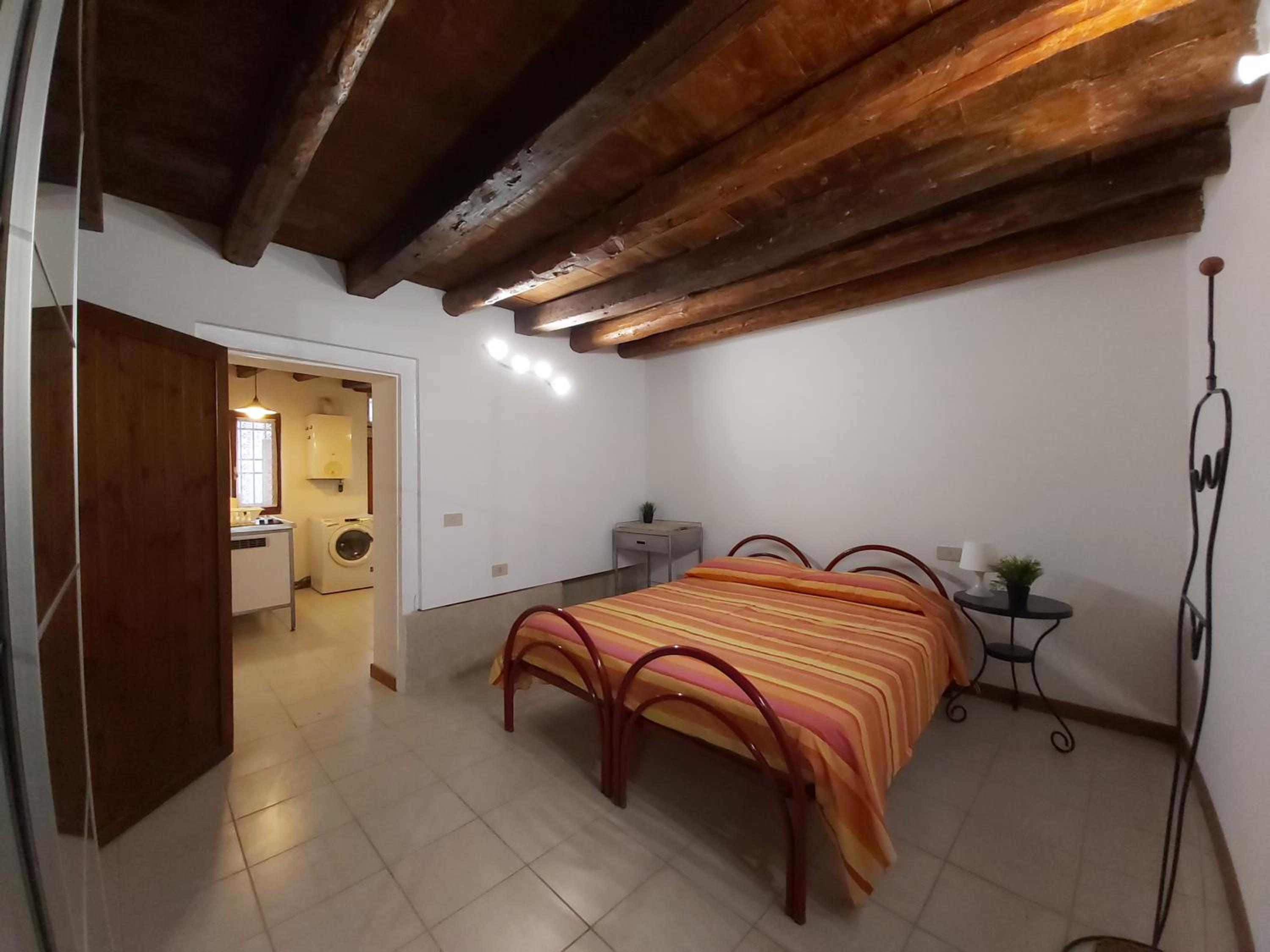 Veneziacentopercento Biennale Apartment — Venice photo 2
