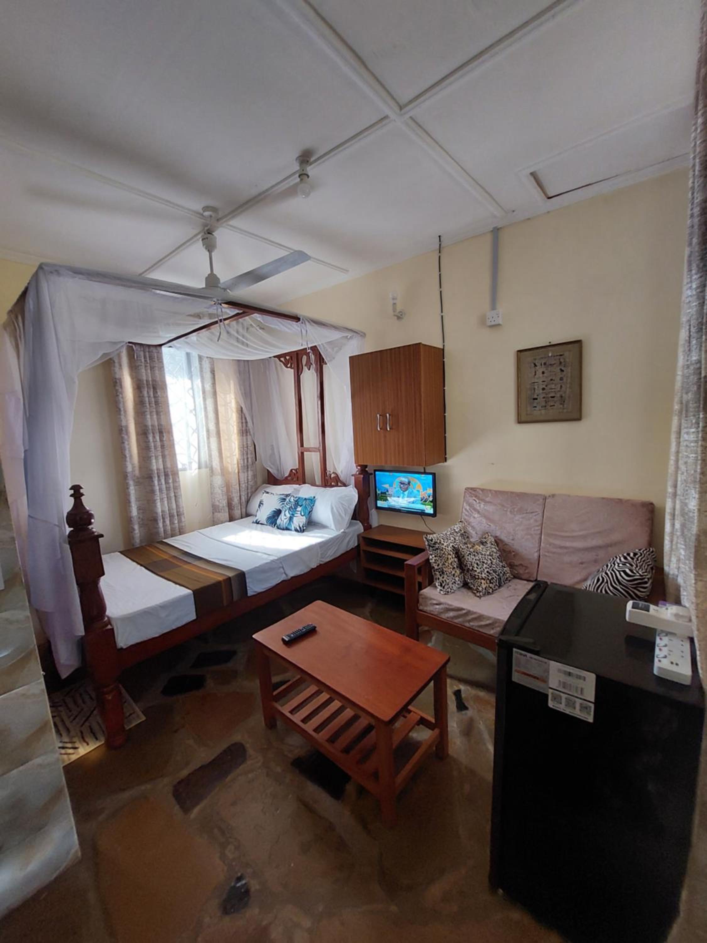 Amarrosi Lion - Studio terrace Apartment ,Mtwapa
