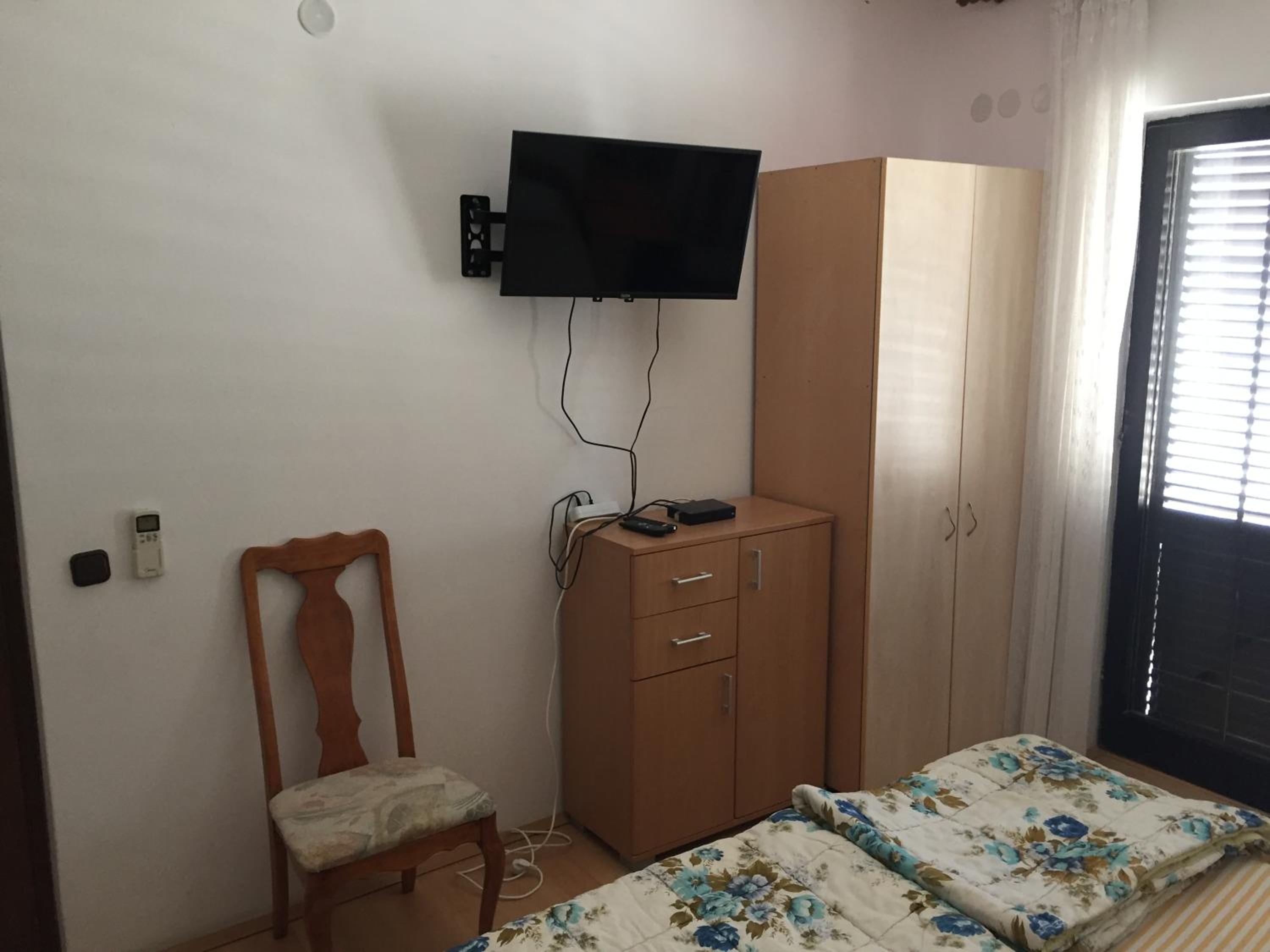 Photo 44