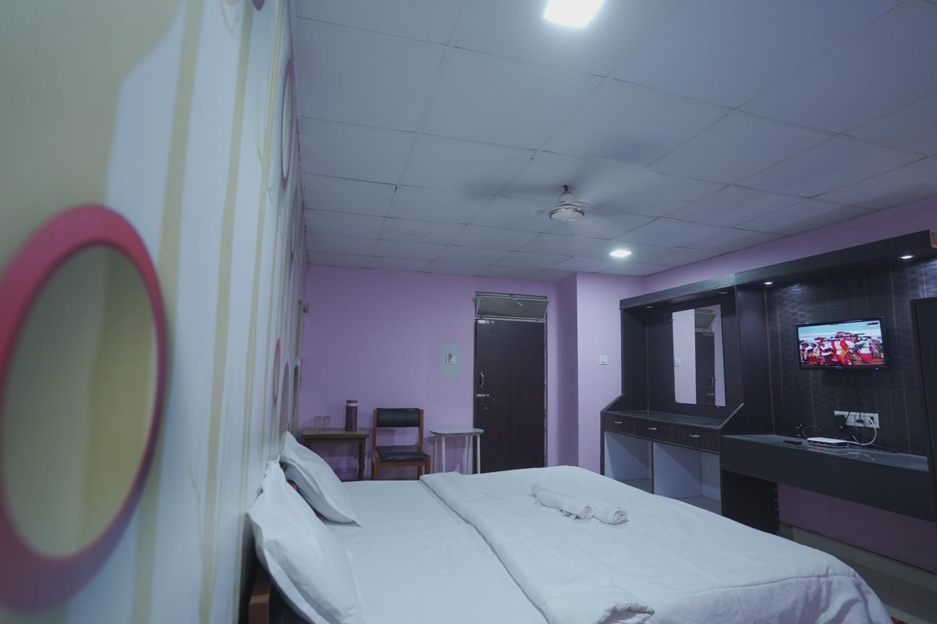 Hotel N C Continental by WB Inn - Property Image 7