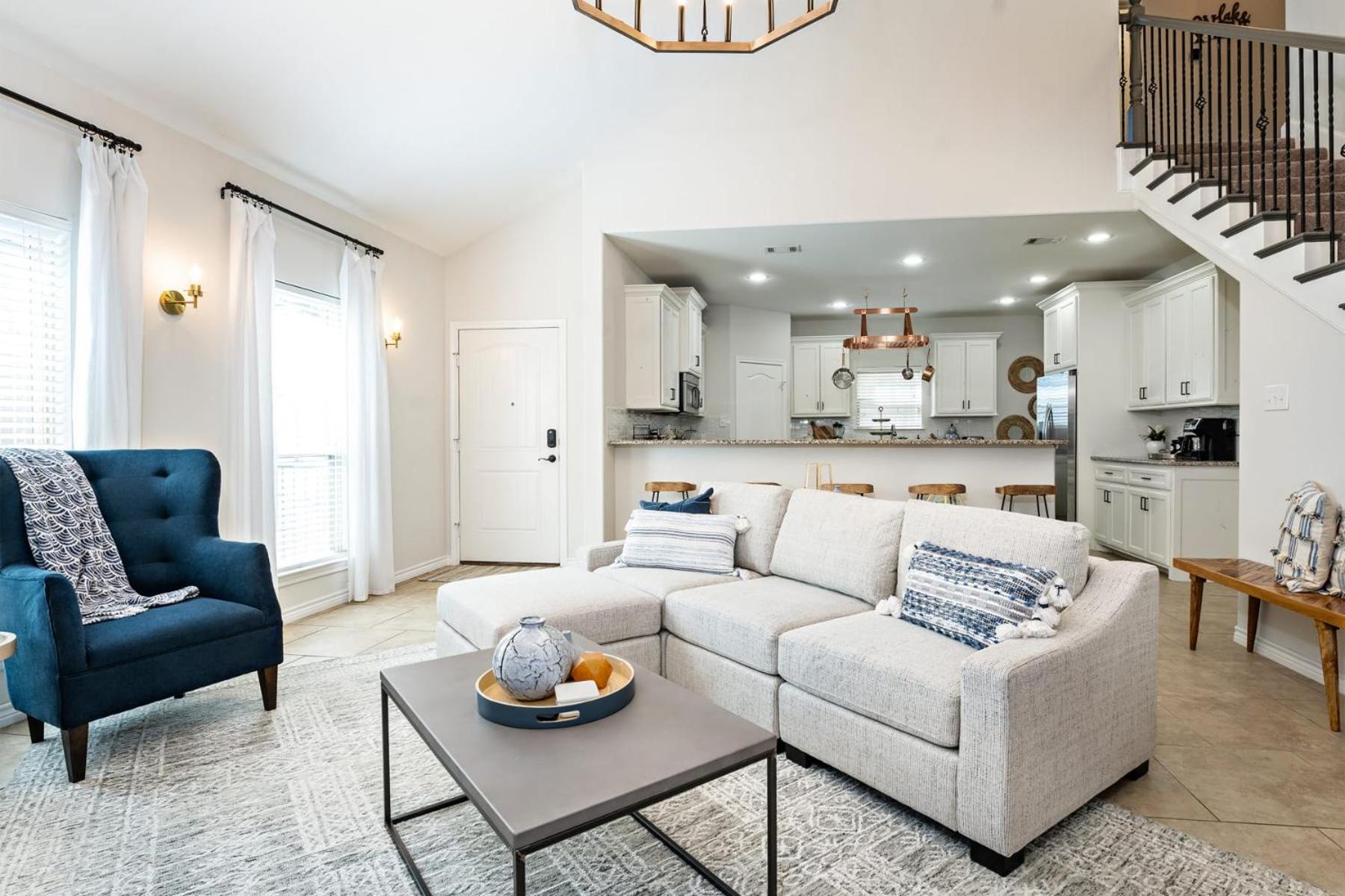 Luxury Lakefront Getaway view 3
