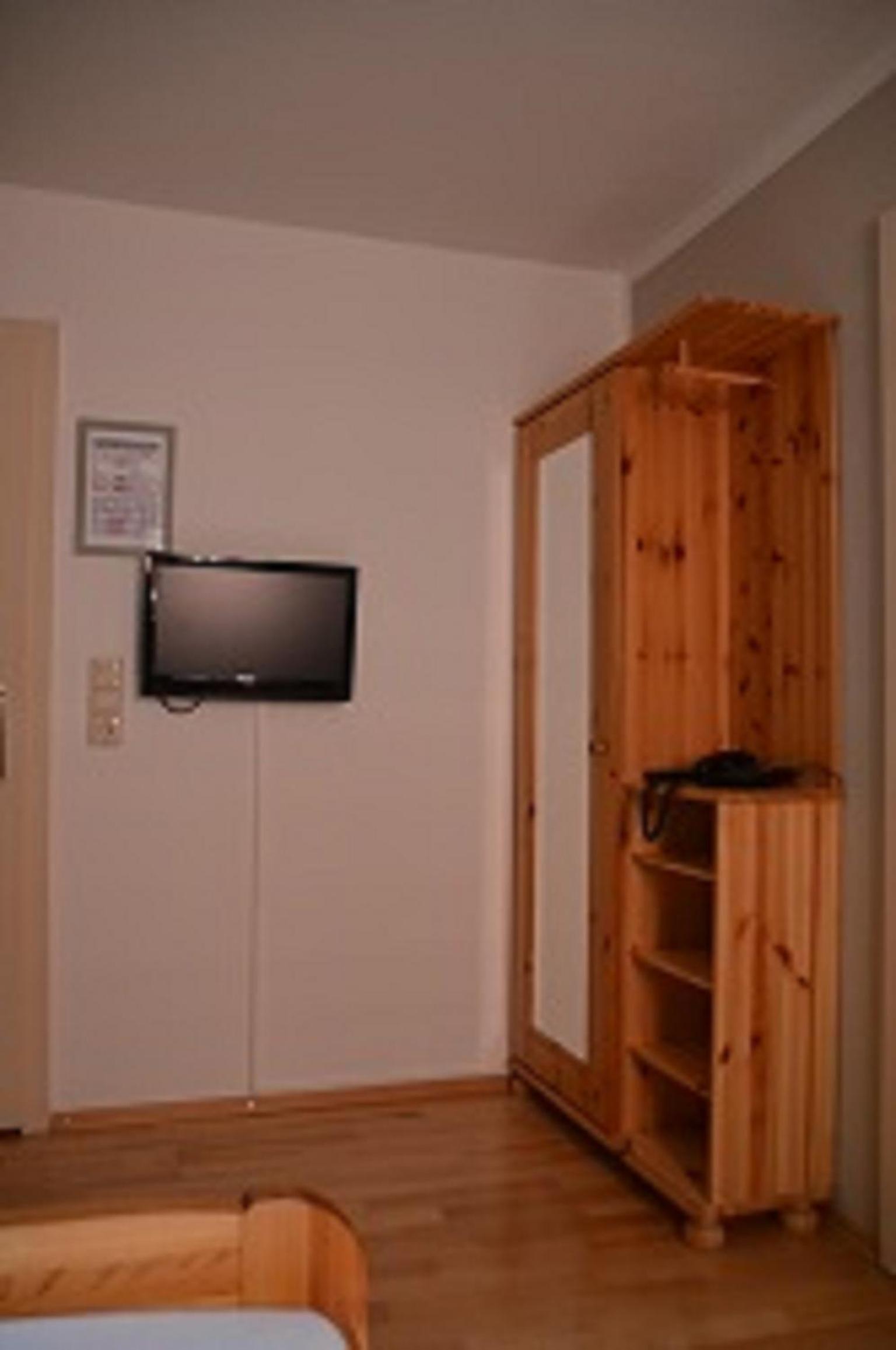 Photo 47
