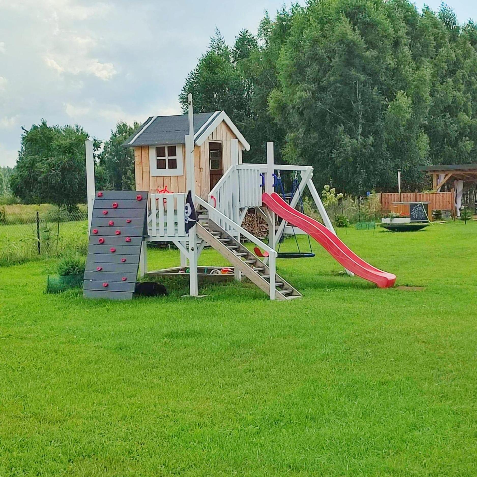 Photo 9