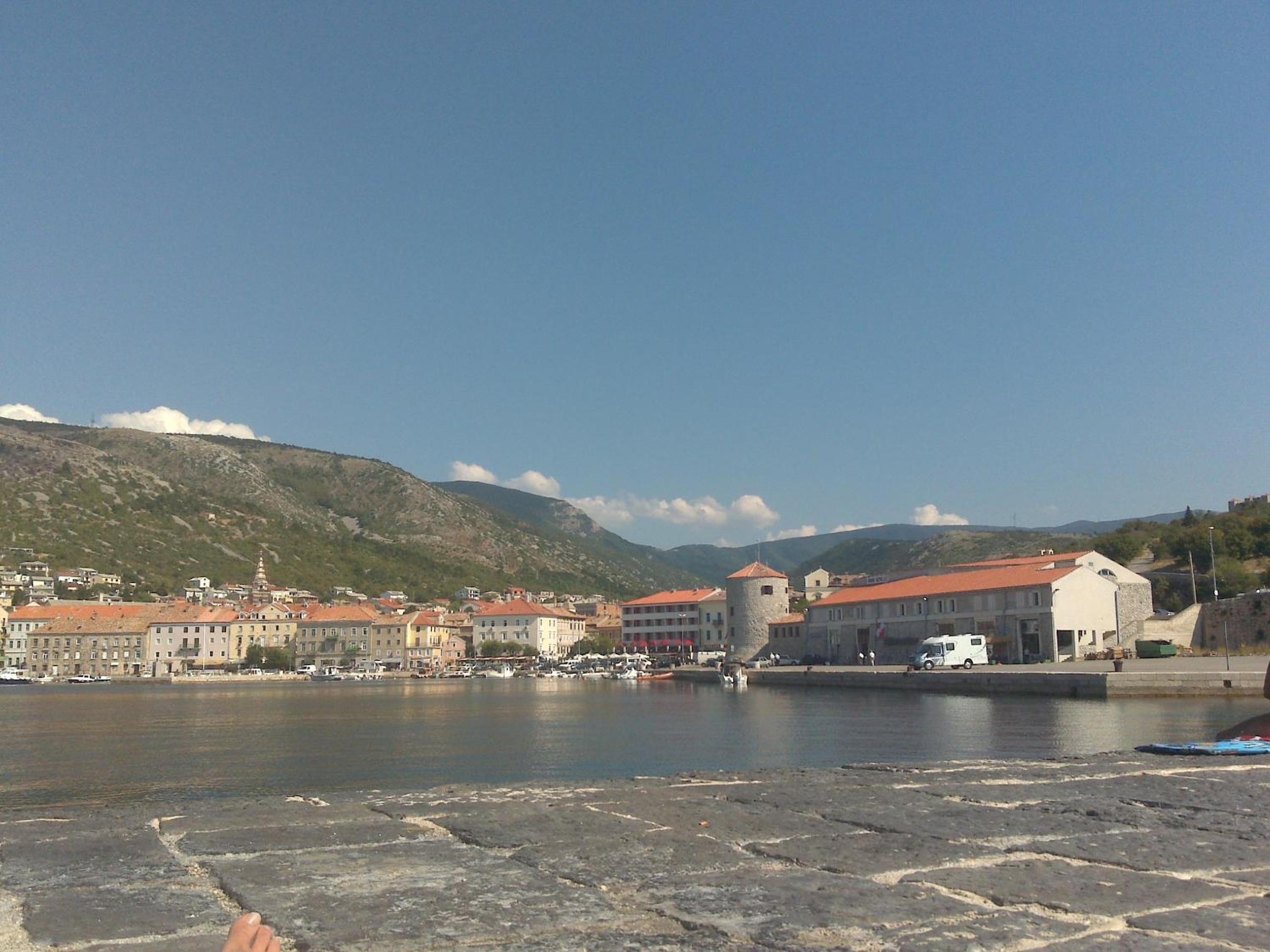 Photo 43