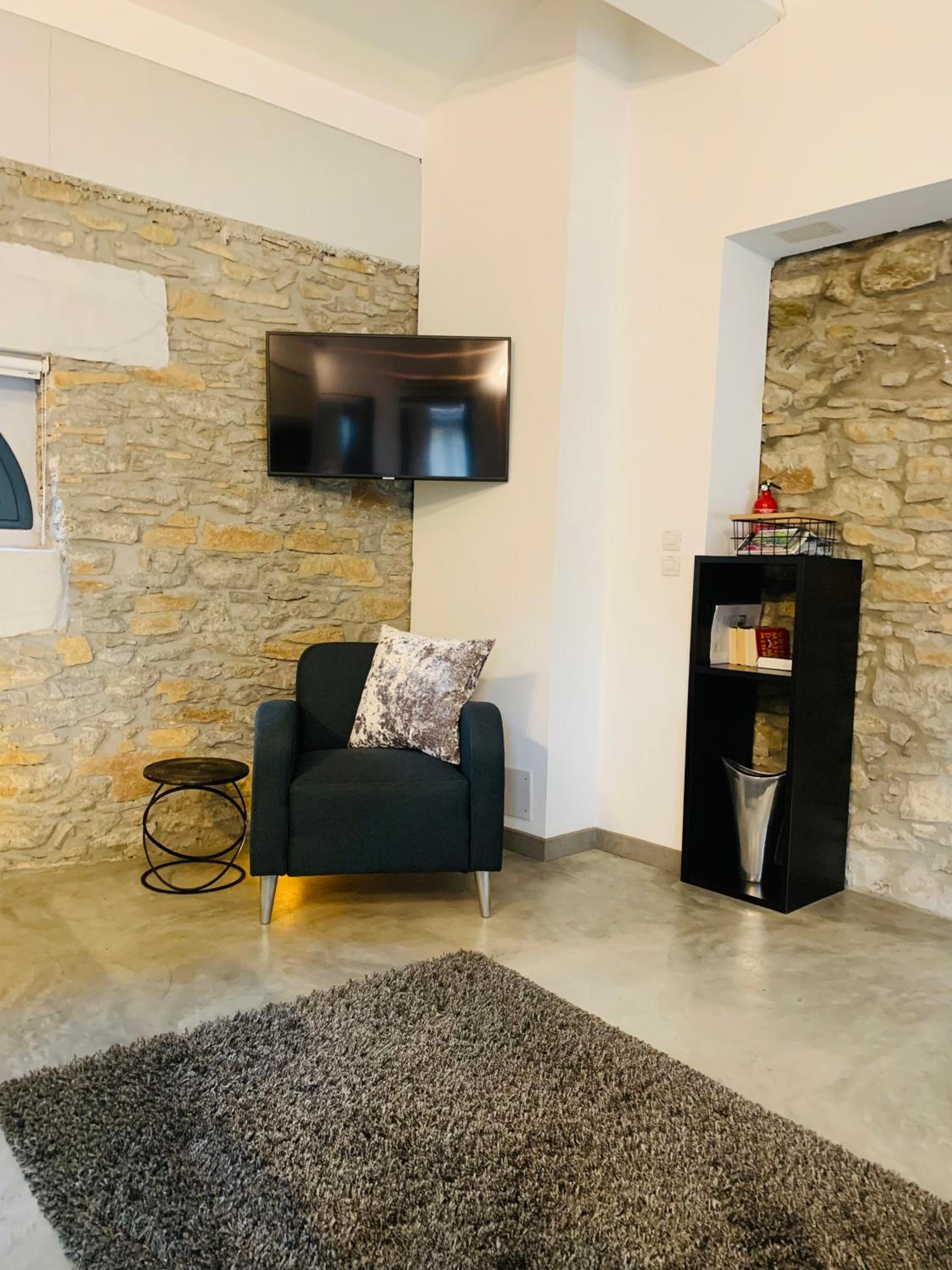 45BB Apartment