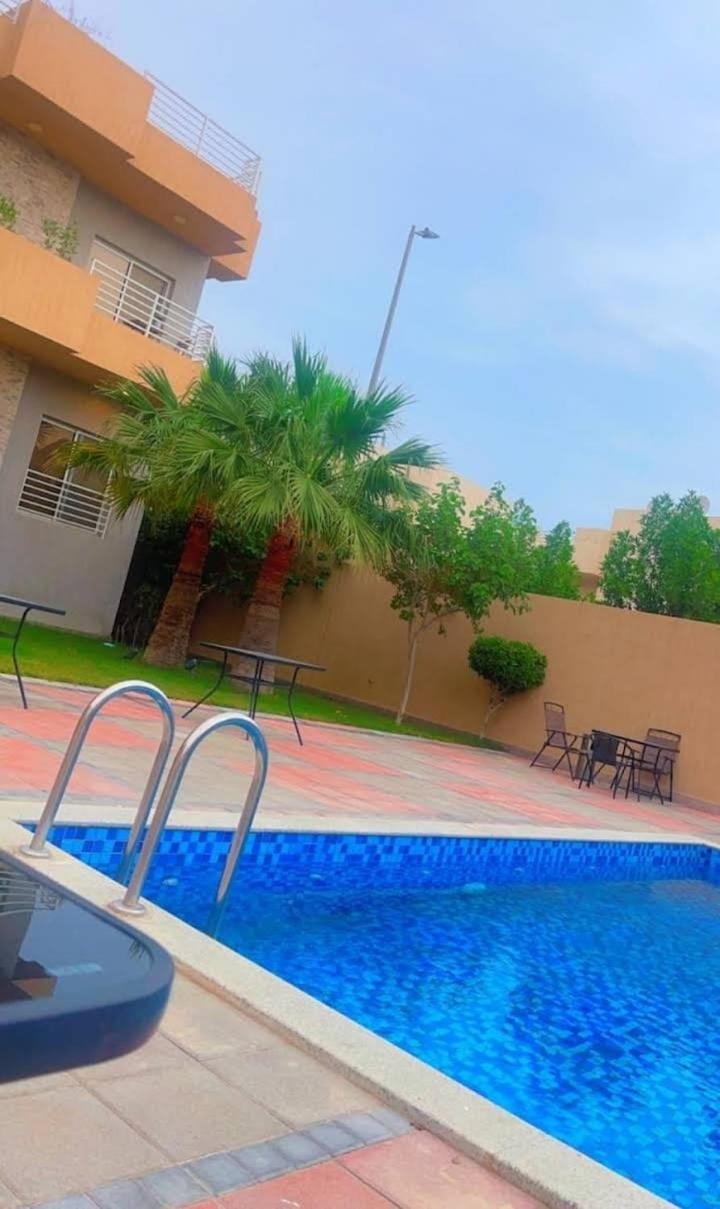 HY Compound view 2