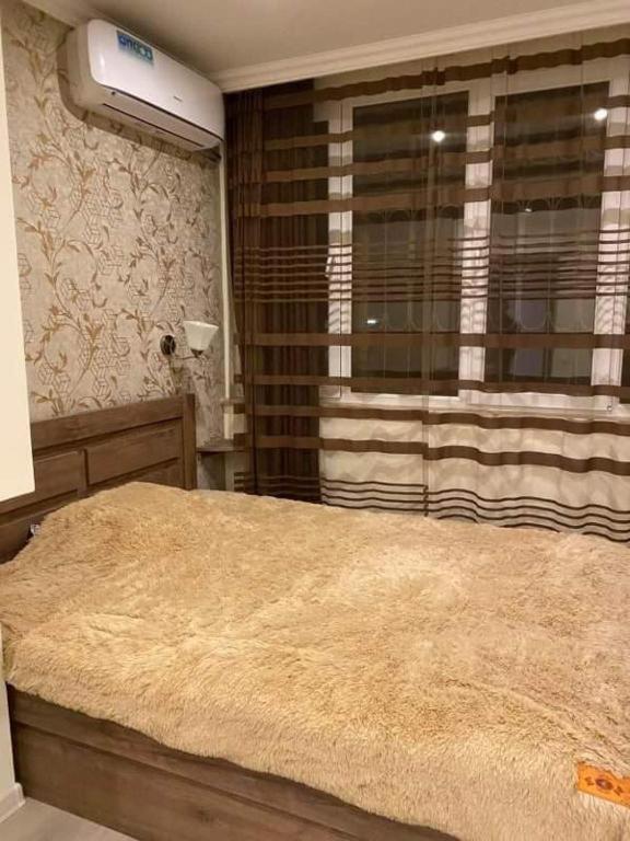 Mesrop Mashtots Avenue 6, 2 room apartament