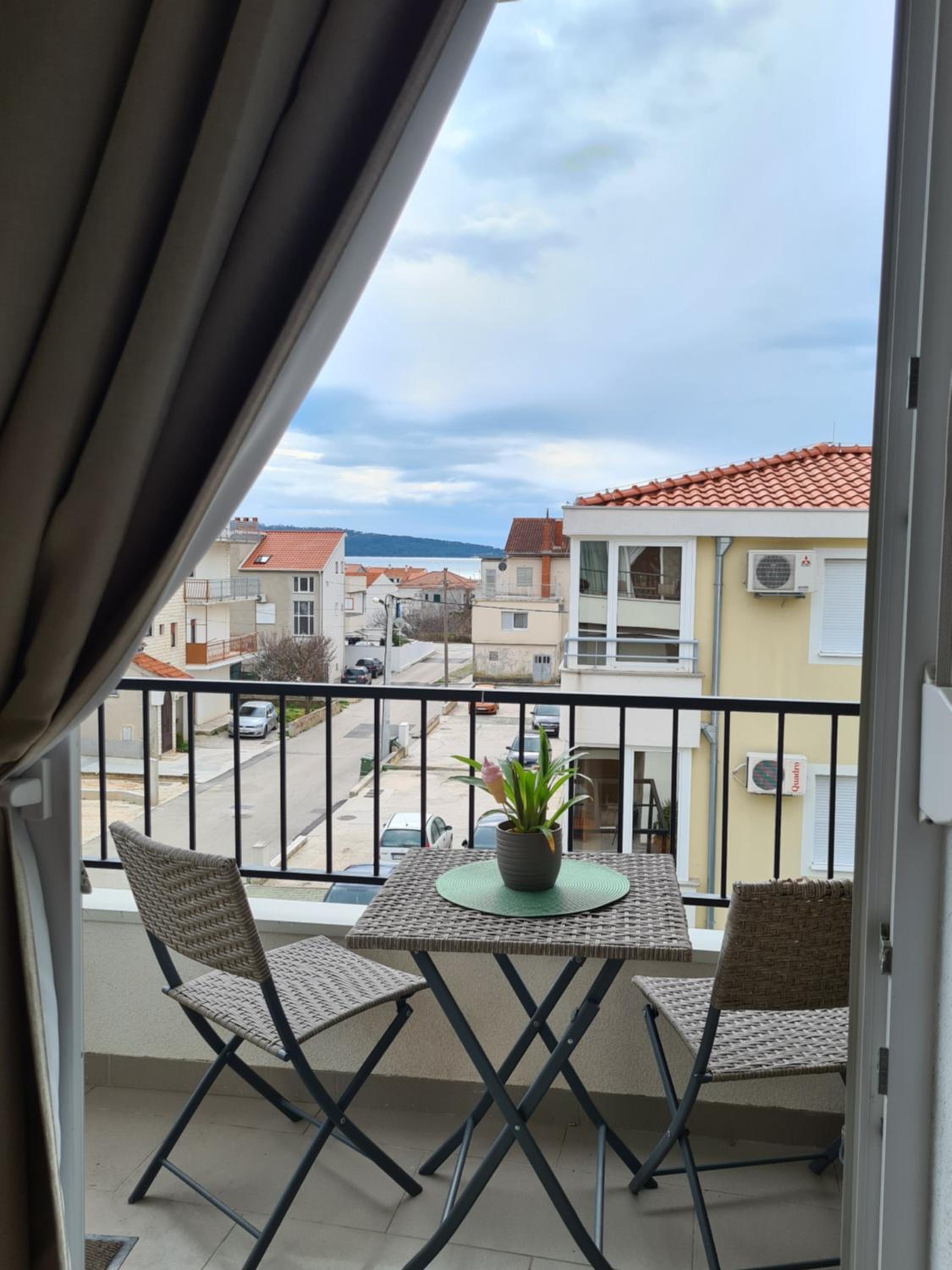 Explore the Croatian Coast and Relax in Modern Comfort
