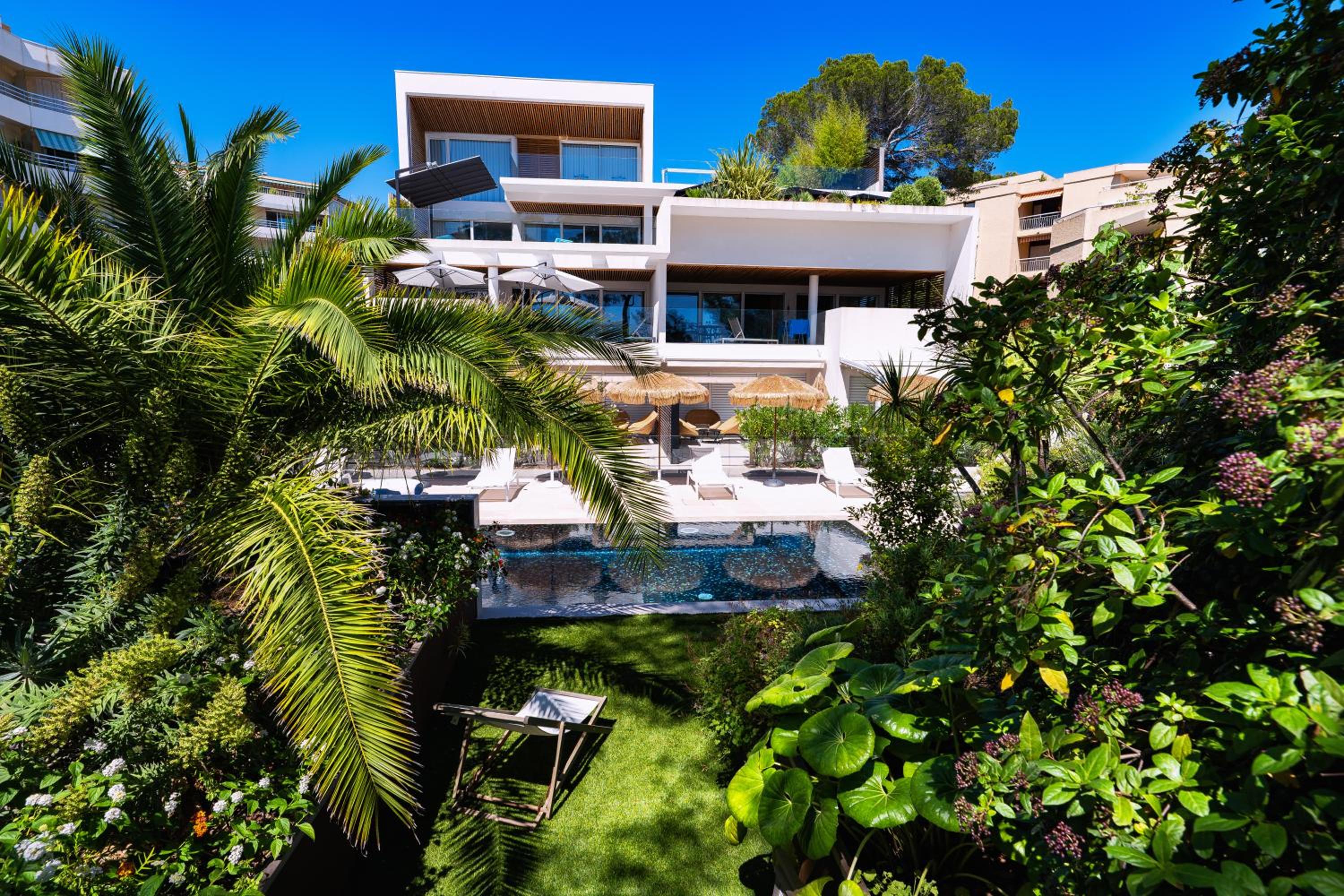 Villa Catleya Appart Hôtel view 3