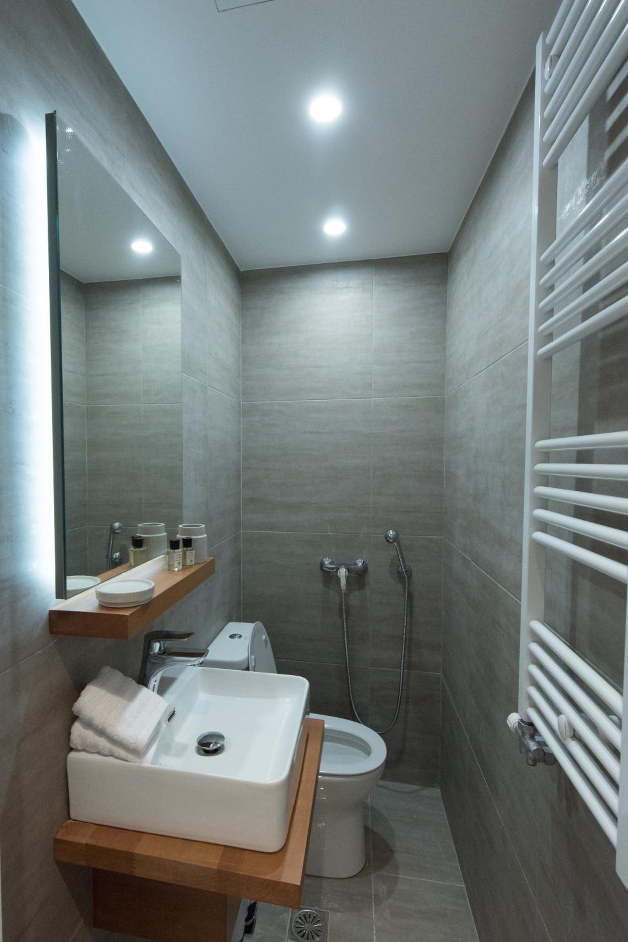 Athenais Luxury Apartment