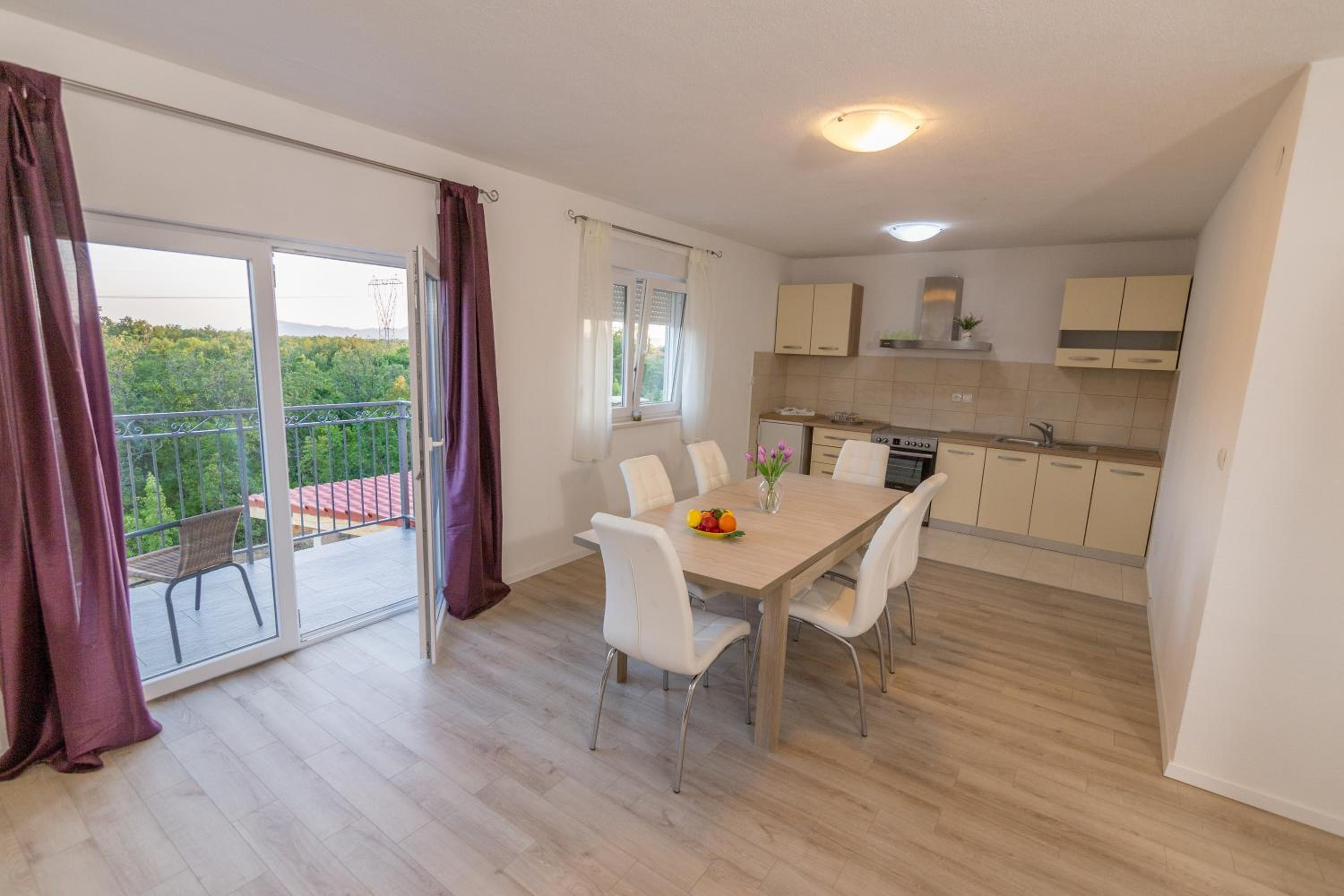 Luxury Villa Paloma Blanca with Heated Pool