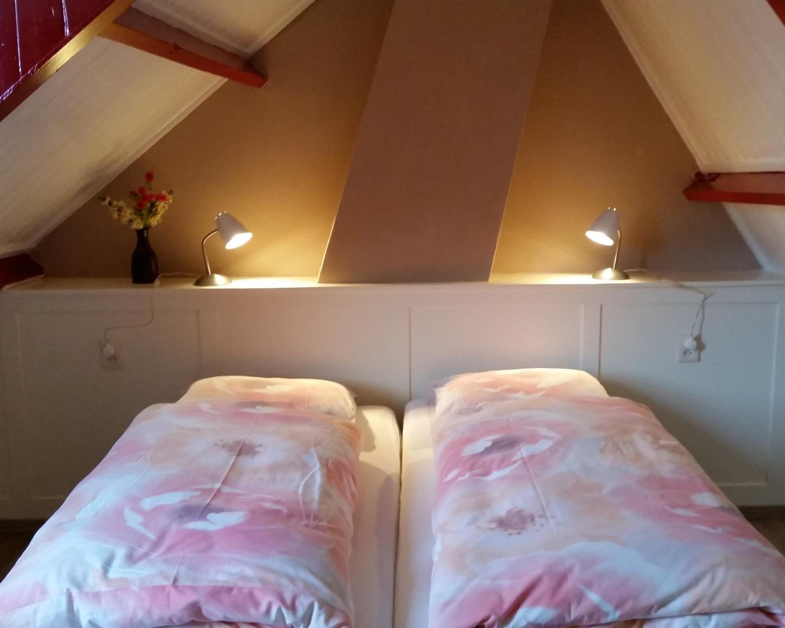 STRANDGAPER Bed by the Sea