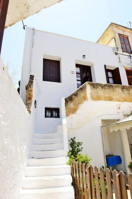 Meandros Suite in Old Town