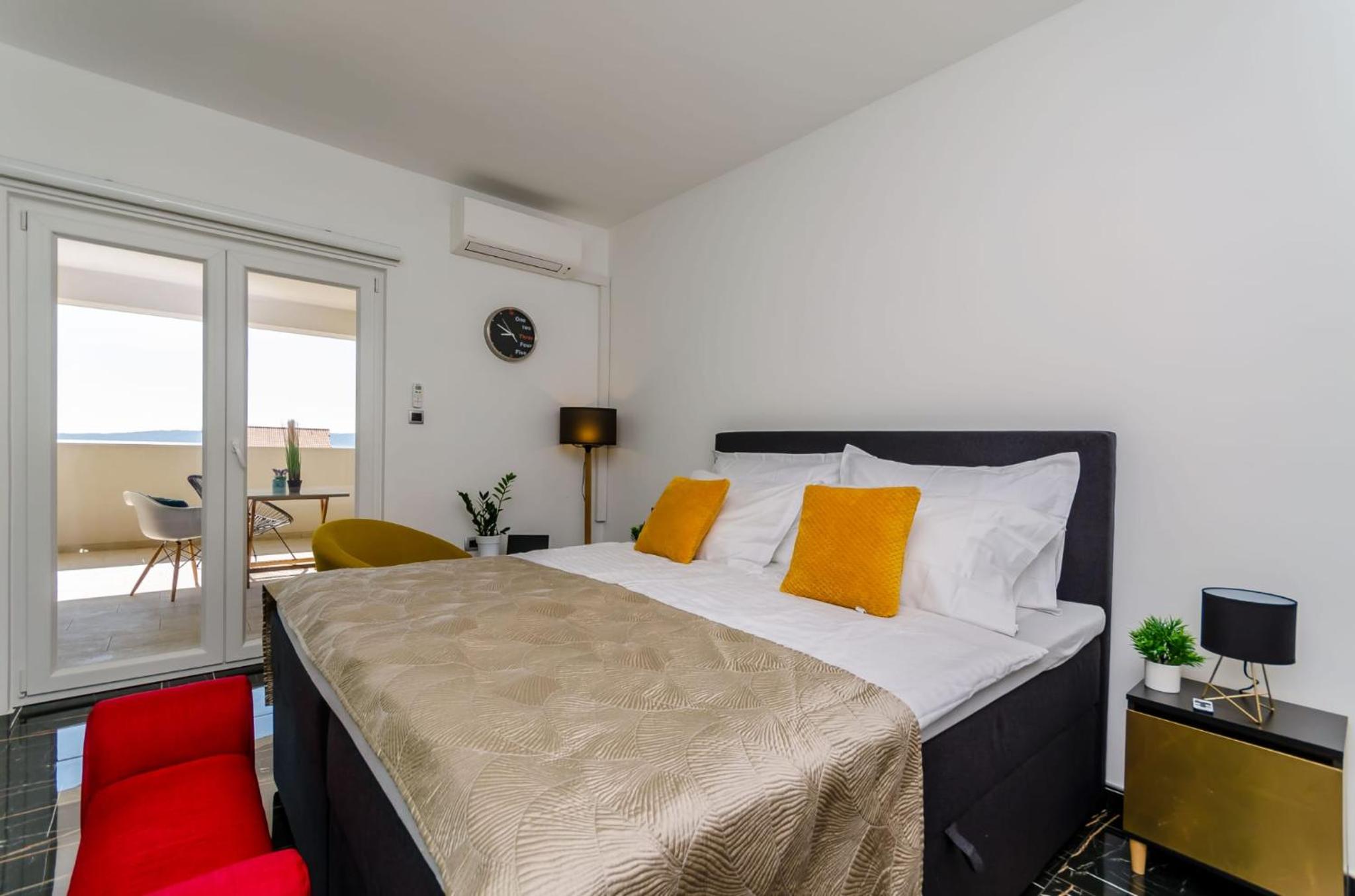 Deluxe double room with sauna and pool