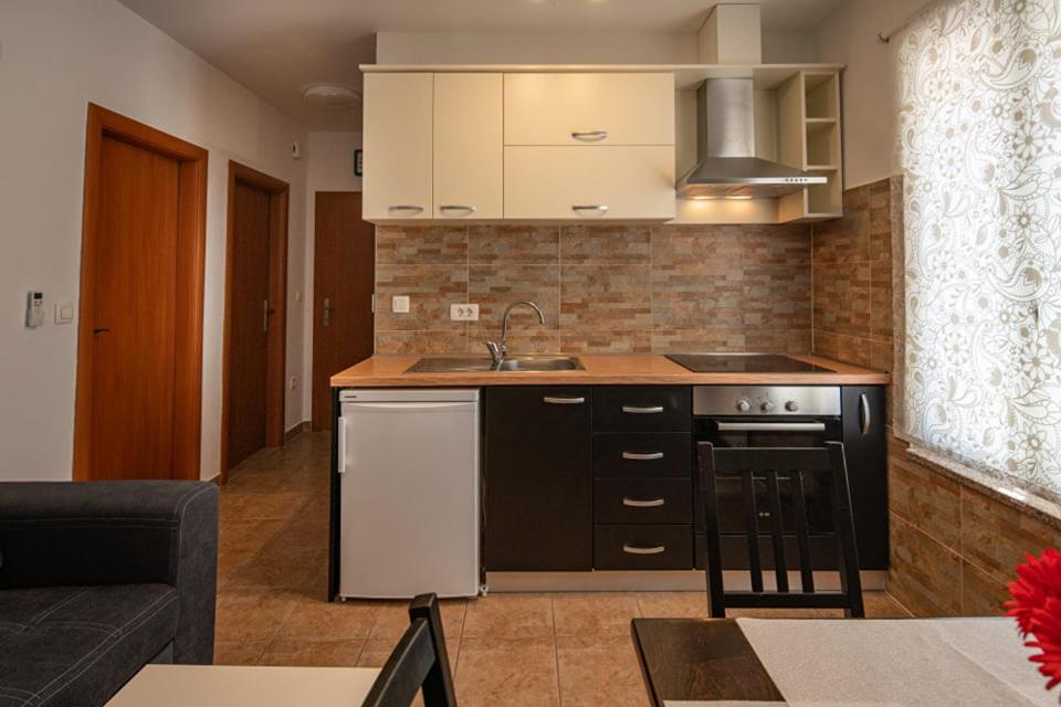 Apartment Nina view 2