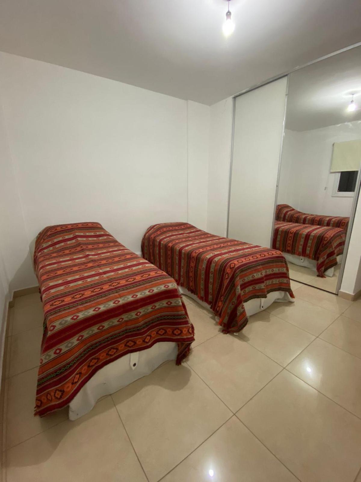 Departamento de 2 dormitorios con asador