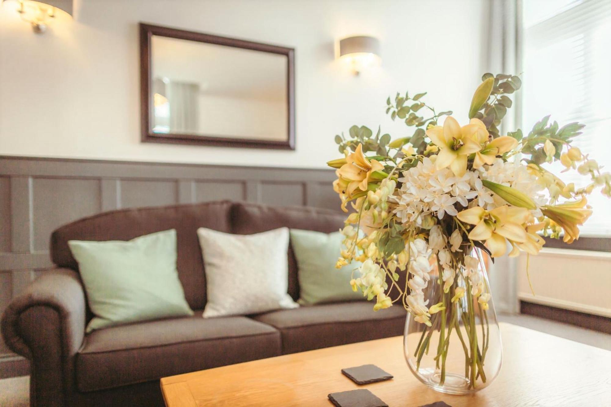 Kent House: contemporary flat close to seafront