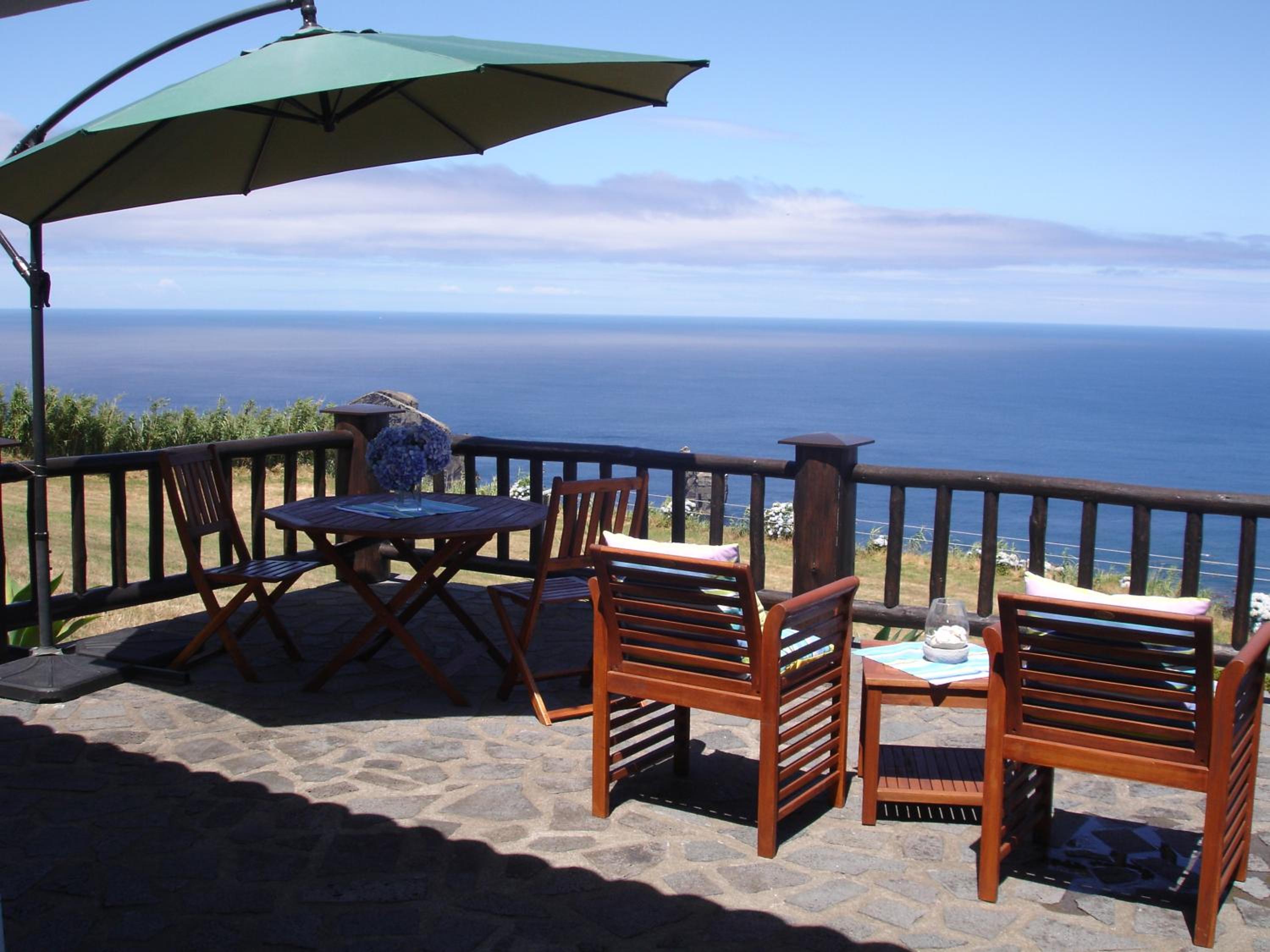 Casa da Pedreira view 2
