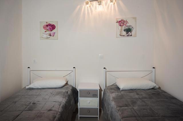 Efi Apartments