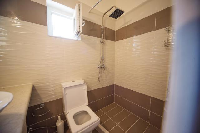Efi Apartments