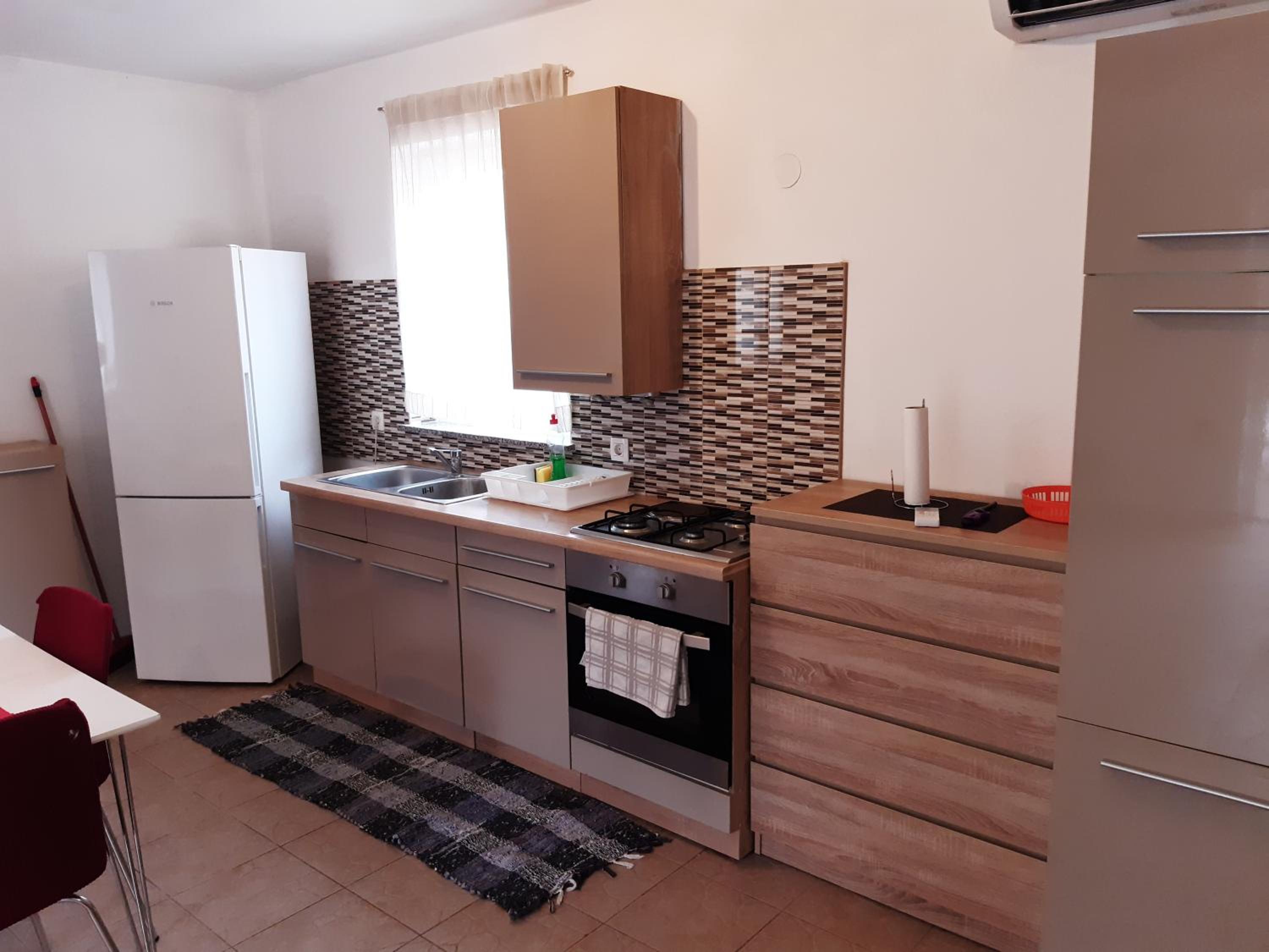 LAVE II cozy house
