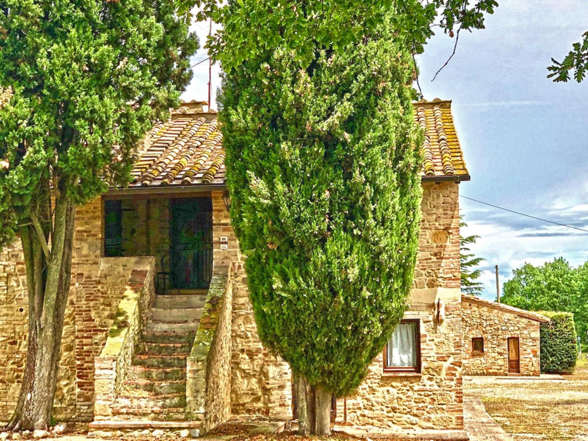 Borgo alle Vigne view 2