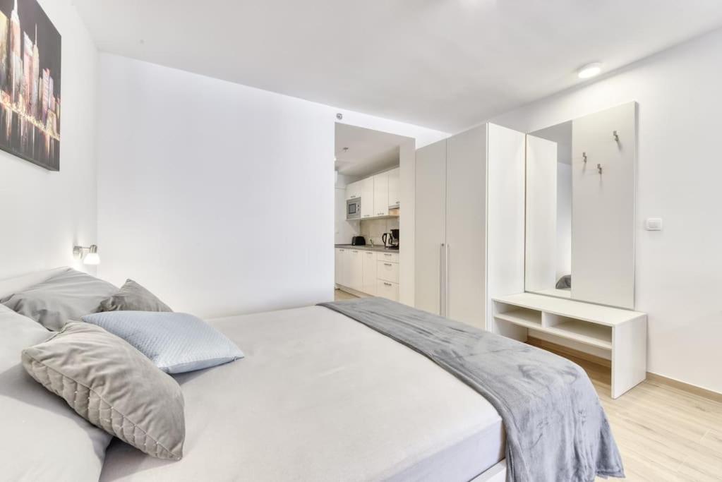Studios Manhattan