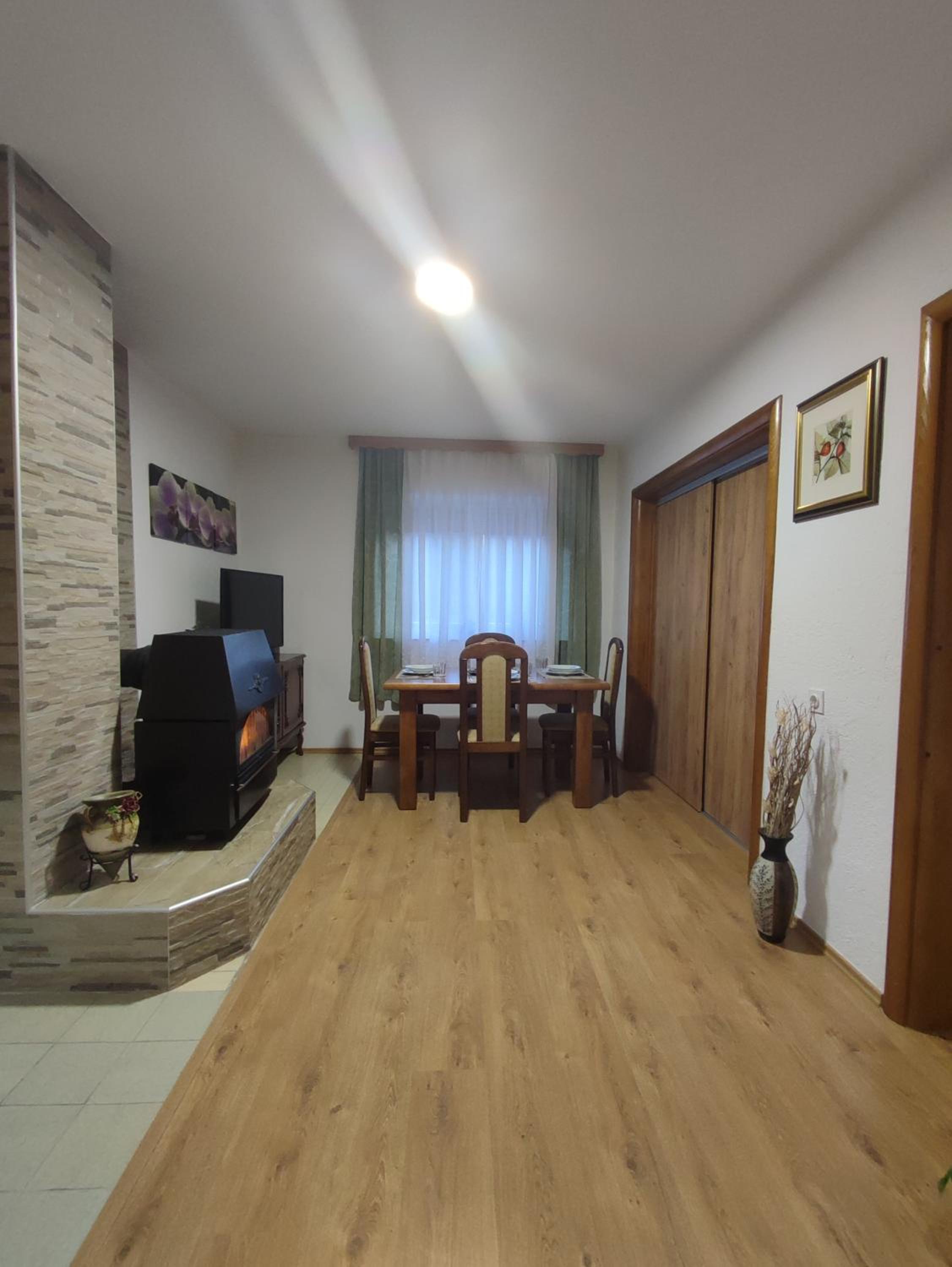 Apartman Adna view 2