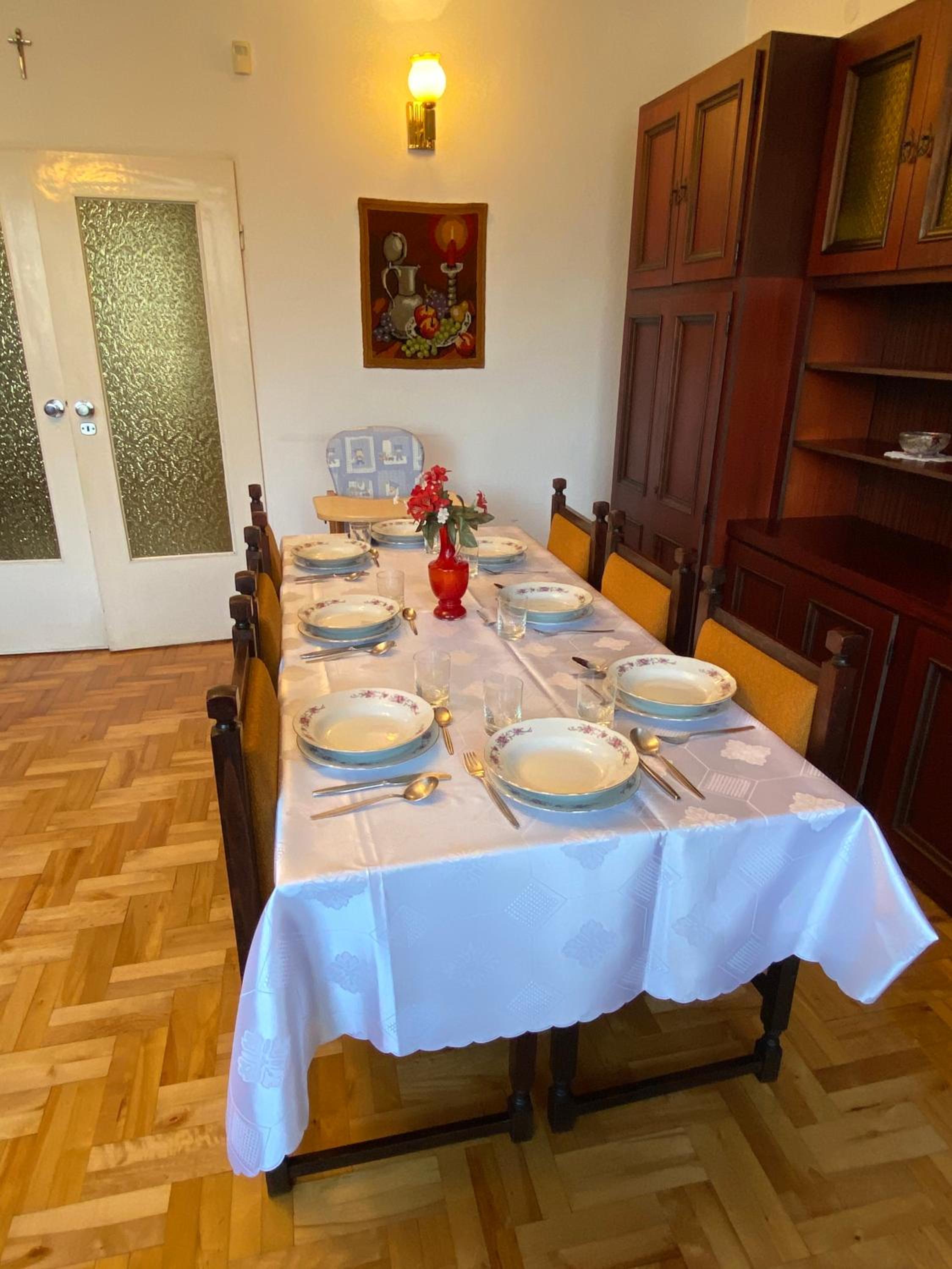 Bella Casa Economy Villa - Skibowa, close to Bielany