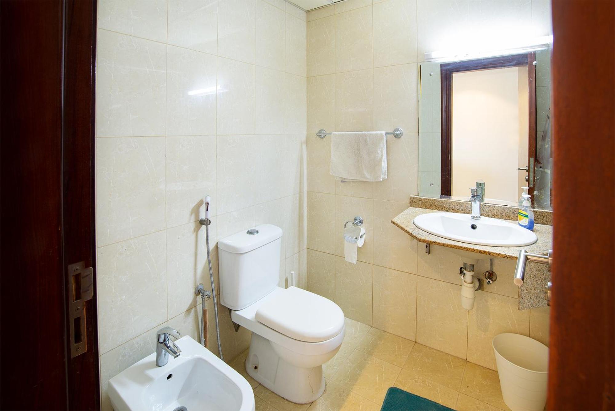 1-BHK with Pool & Gym and Near to Beach & Marina Mall