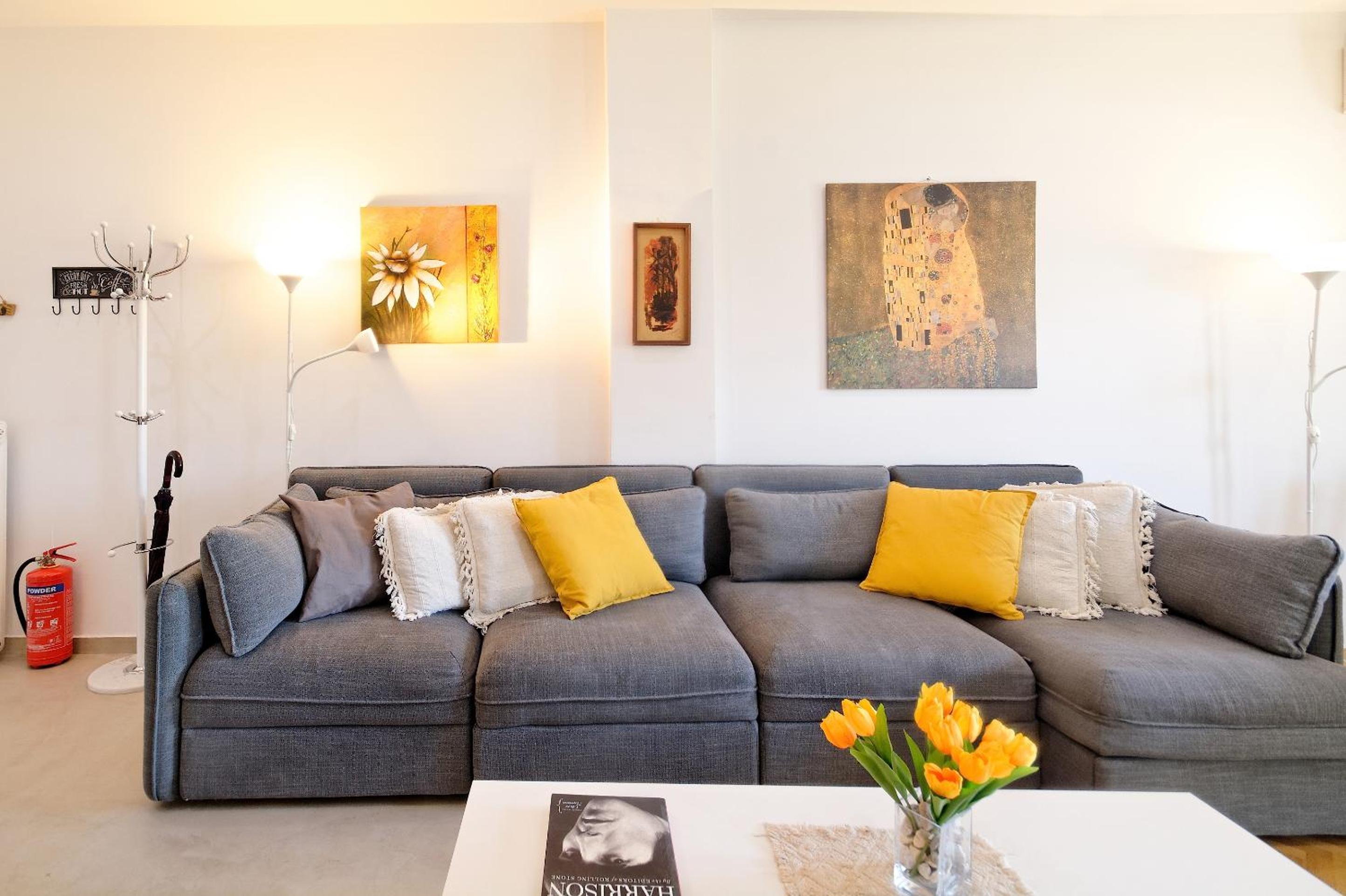 Glyfada Breeze Apartments