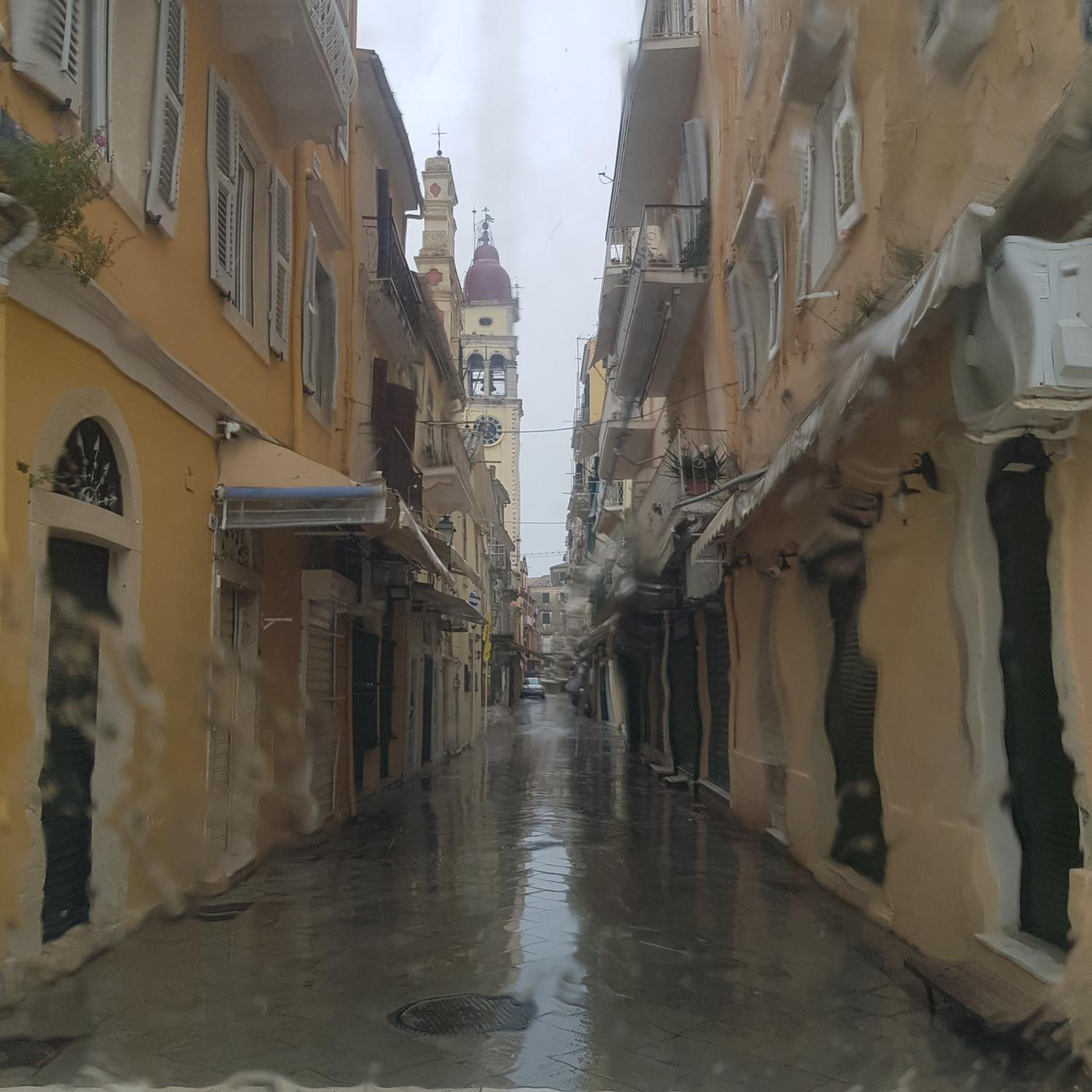 Dinos Apartment in the Old Town of Corfu