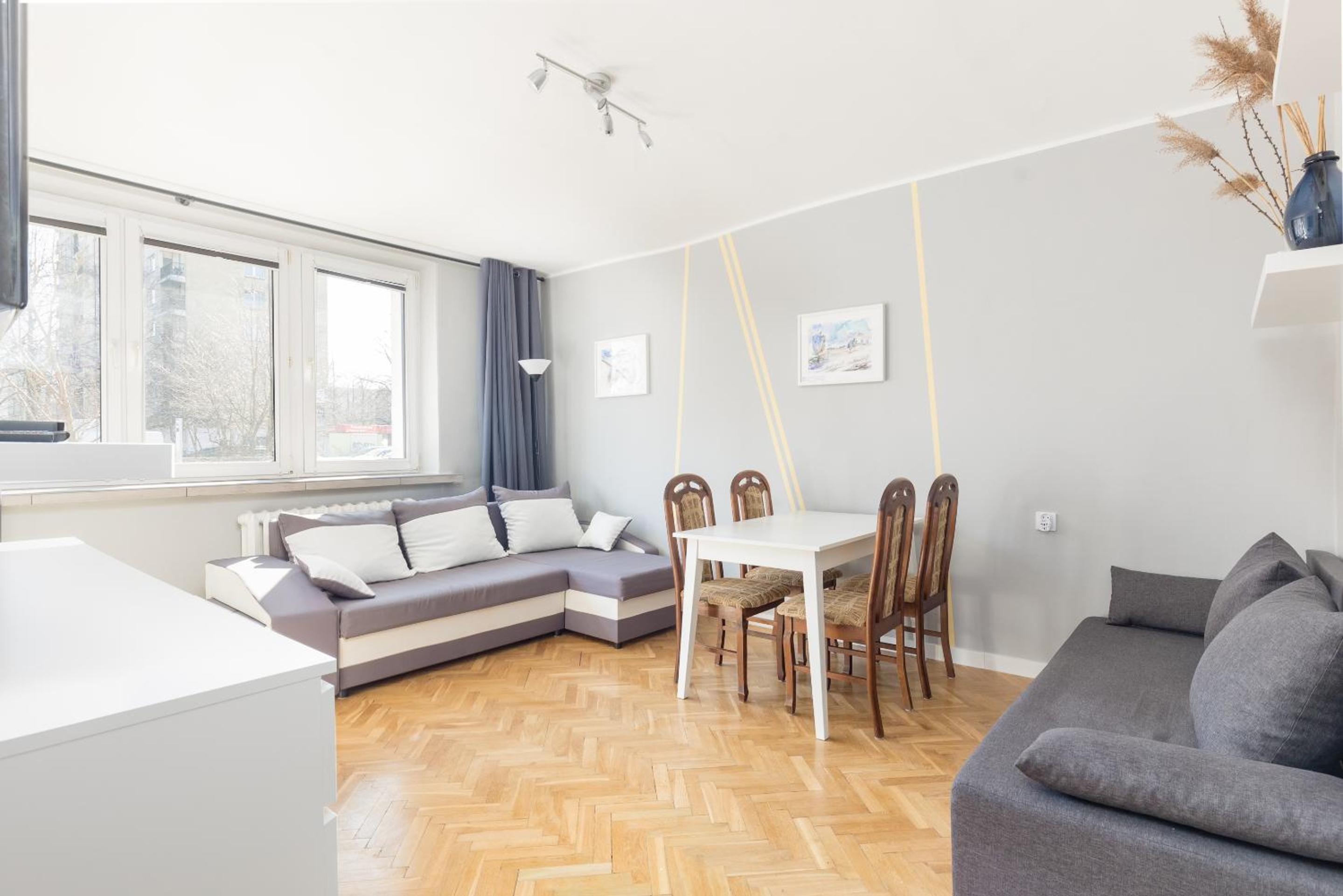 Krasiński Garden 2-bedroom Apartament
