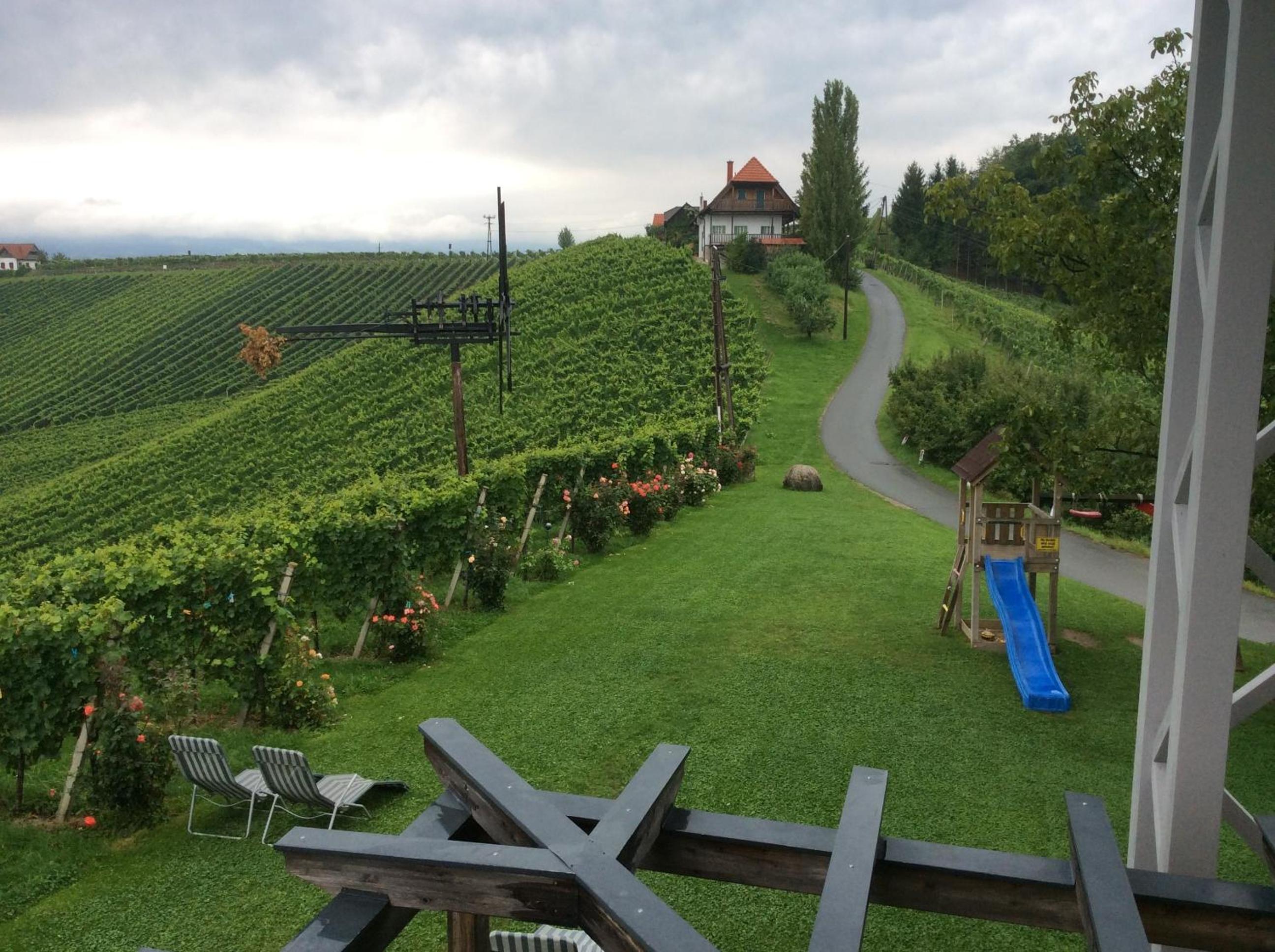 Zweytick Gästezimmer Weingut
