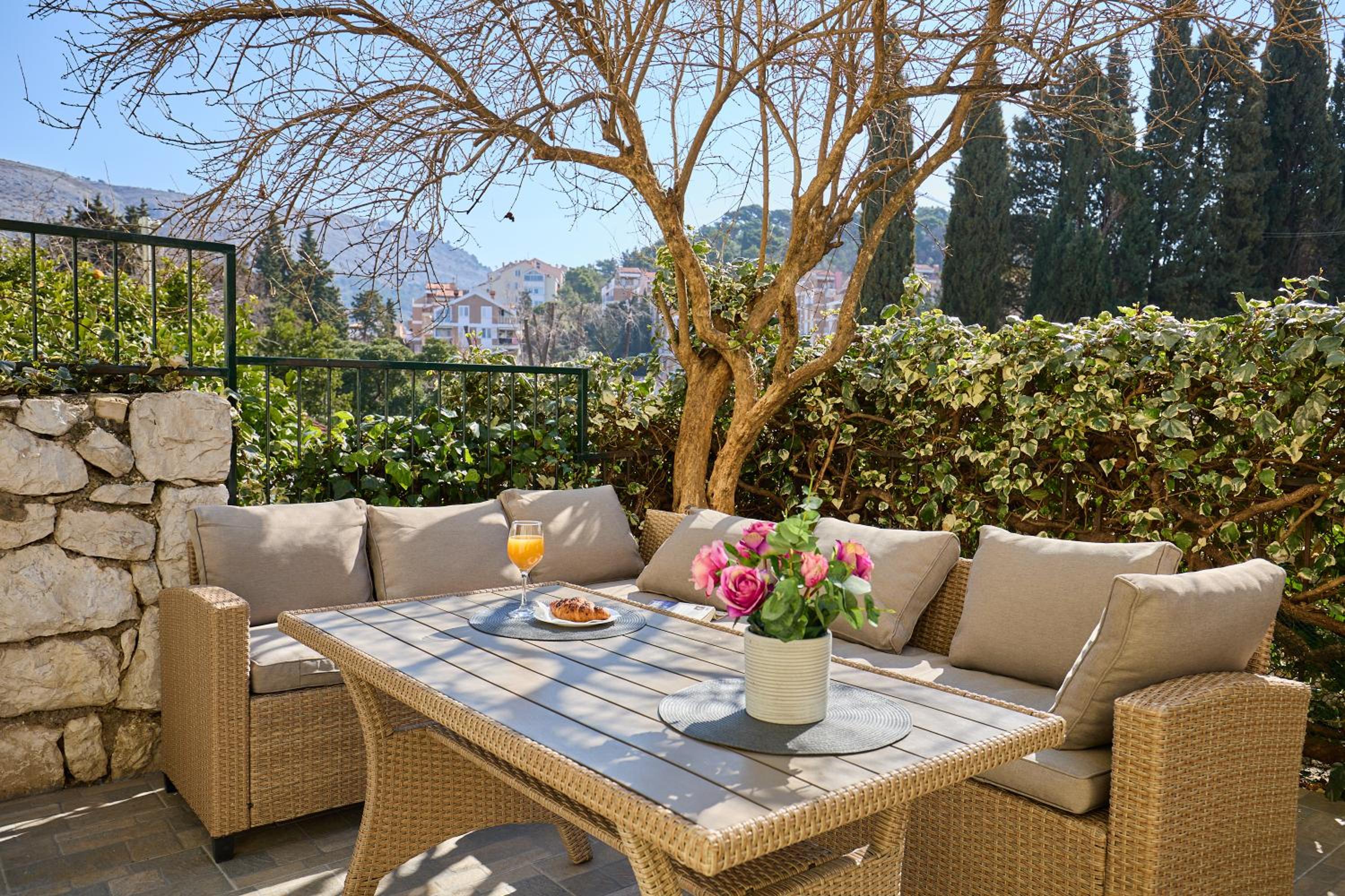 Tranquility gardens suite
