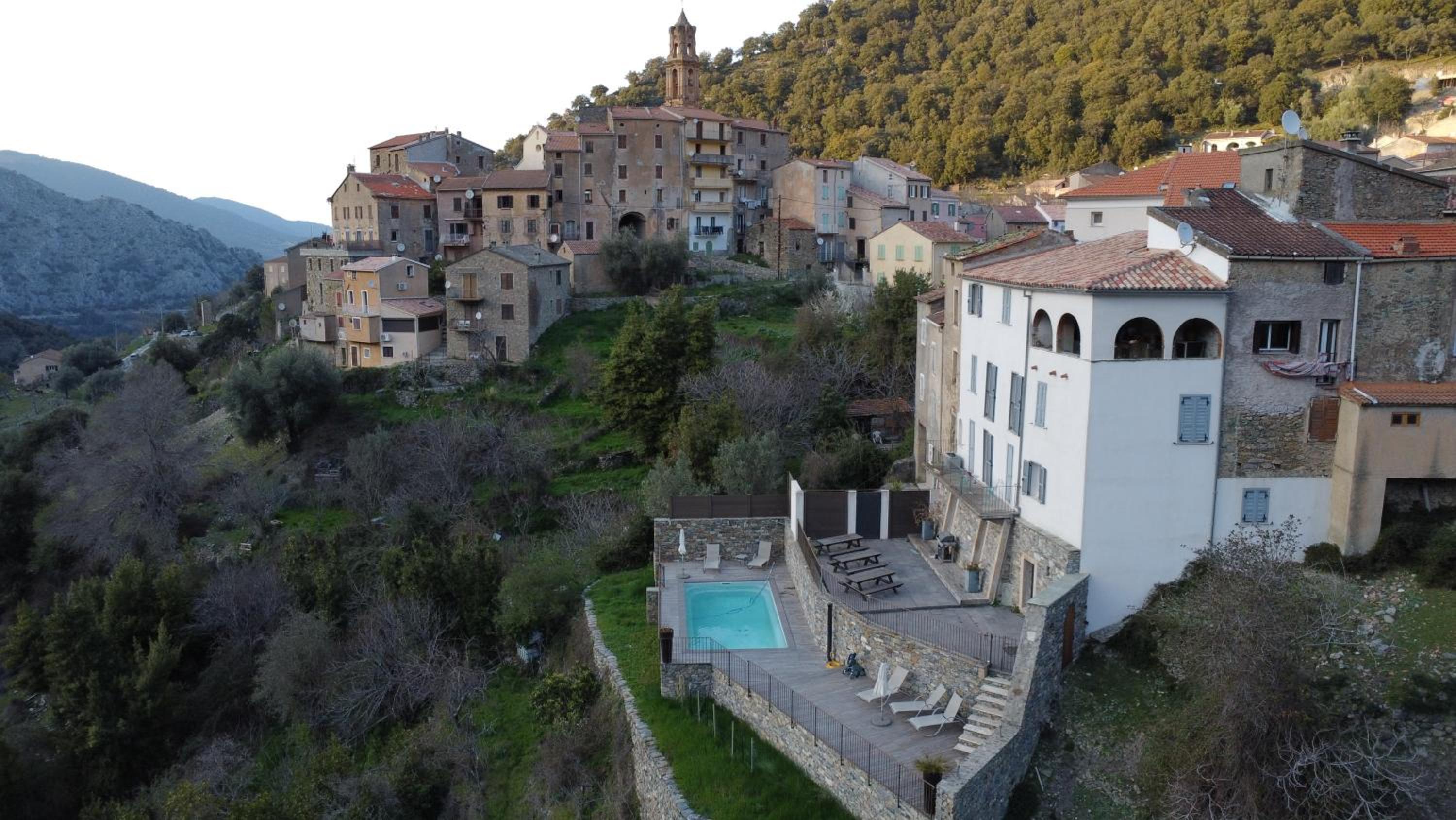 Saint Christophe view 2