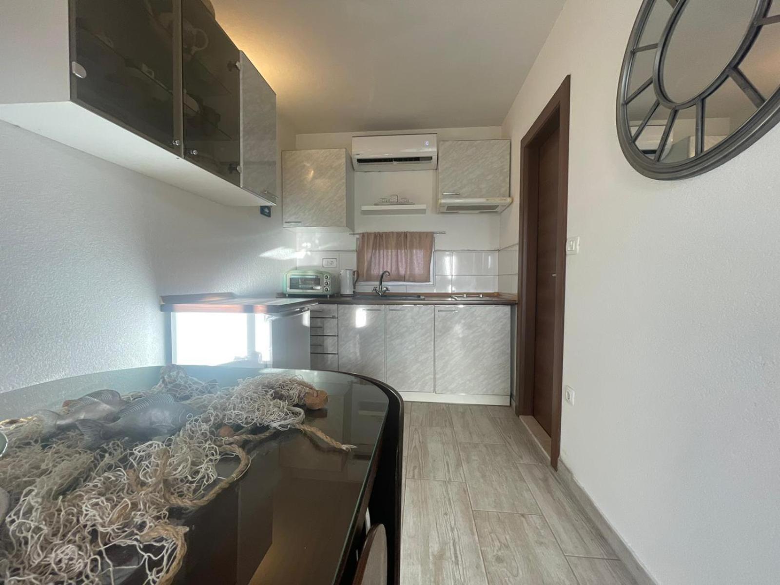 Studio Apartment Dona view 2