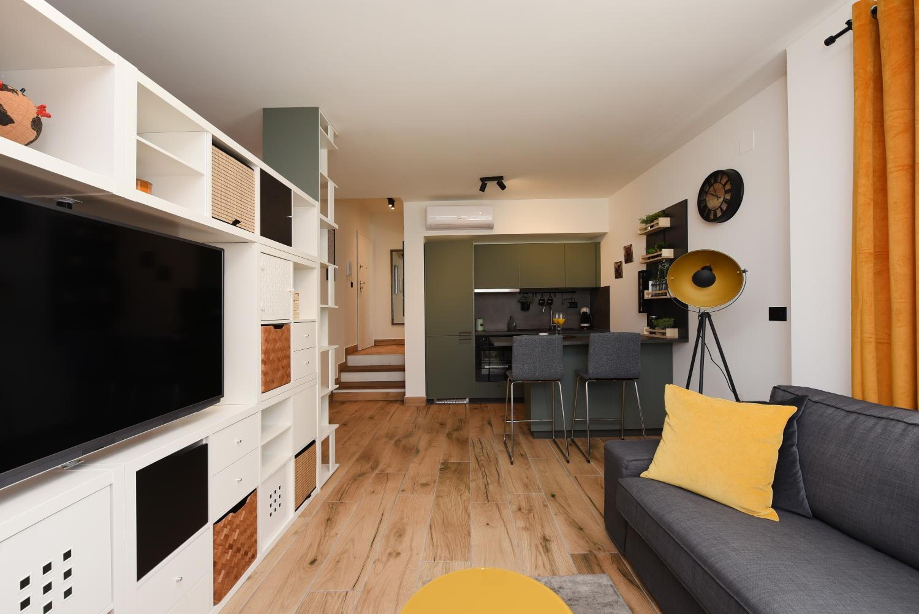 Feel Good Apartment & Studio view 4