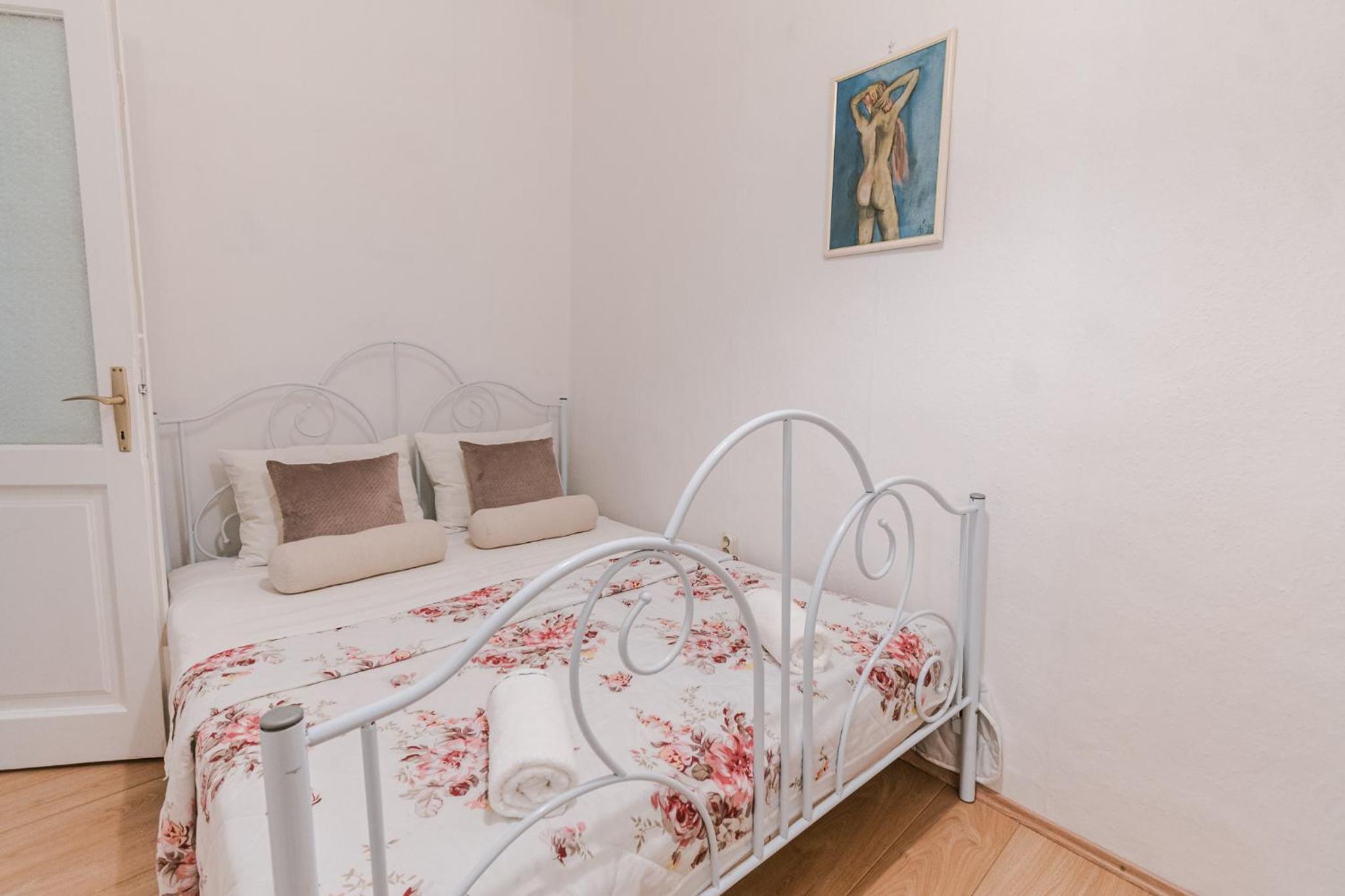 Arya apartment