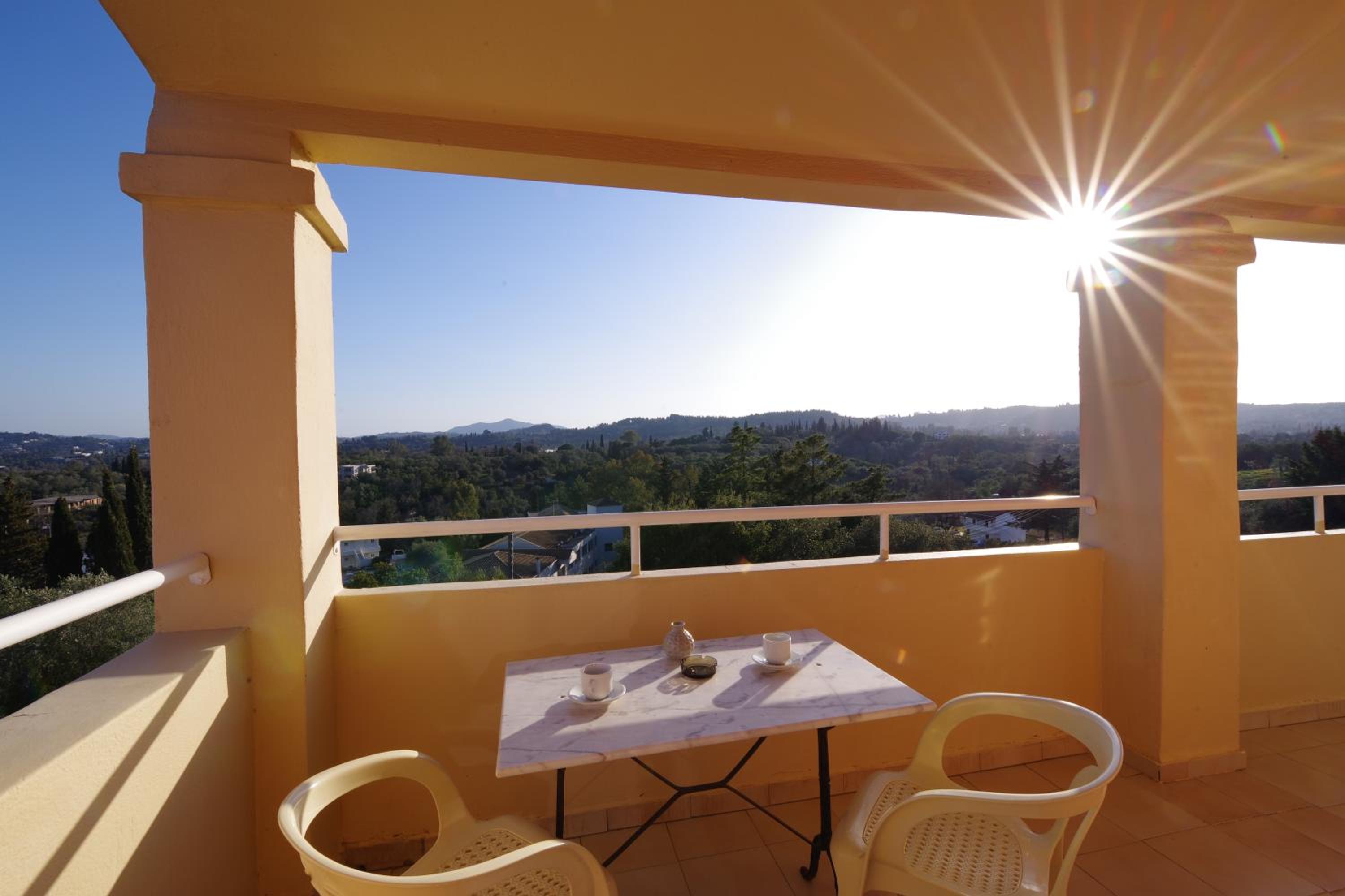 Penelope Apartment Hotel