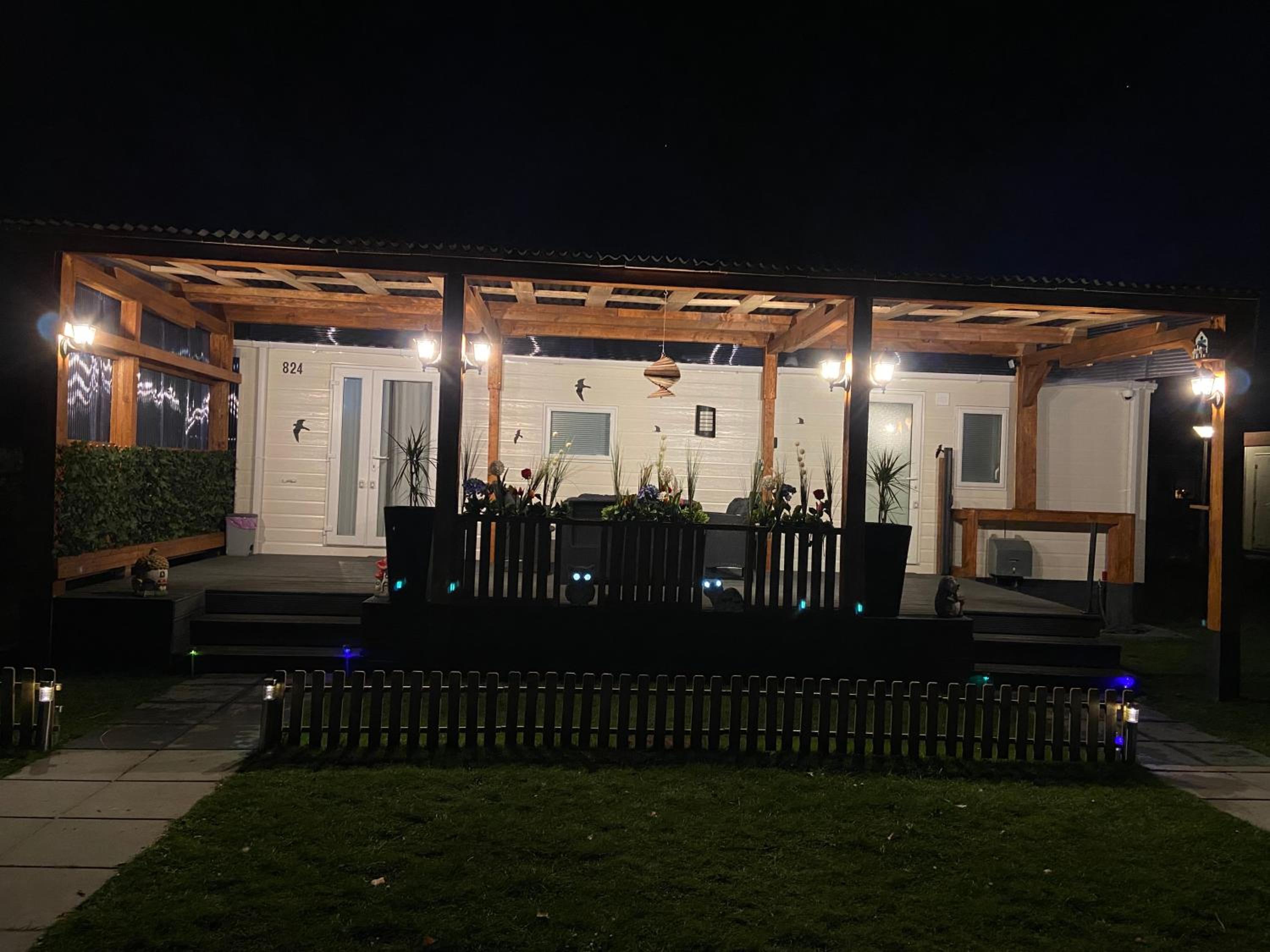 Photo 6