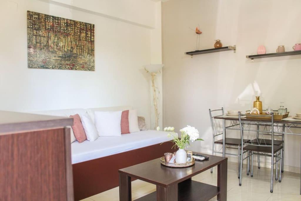 Afroditi's Guest House photo 4