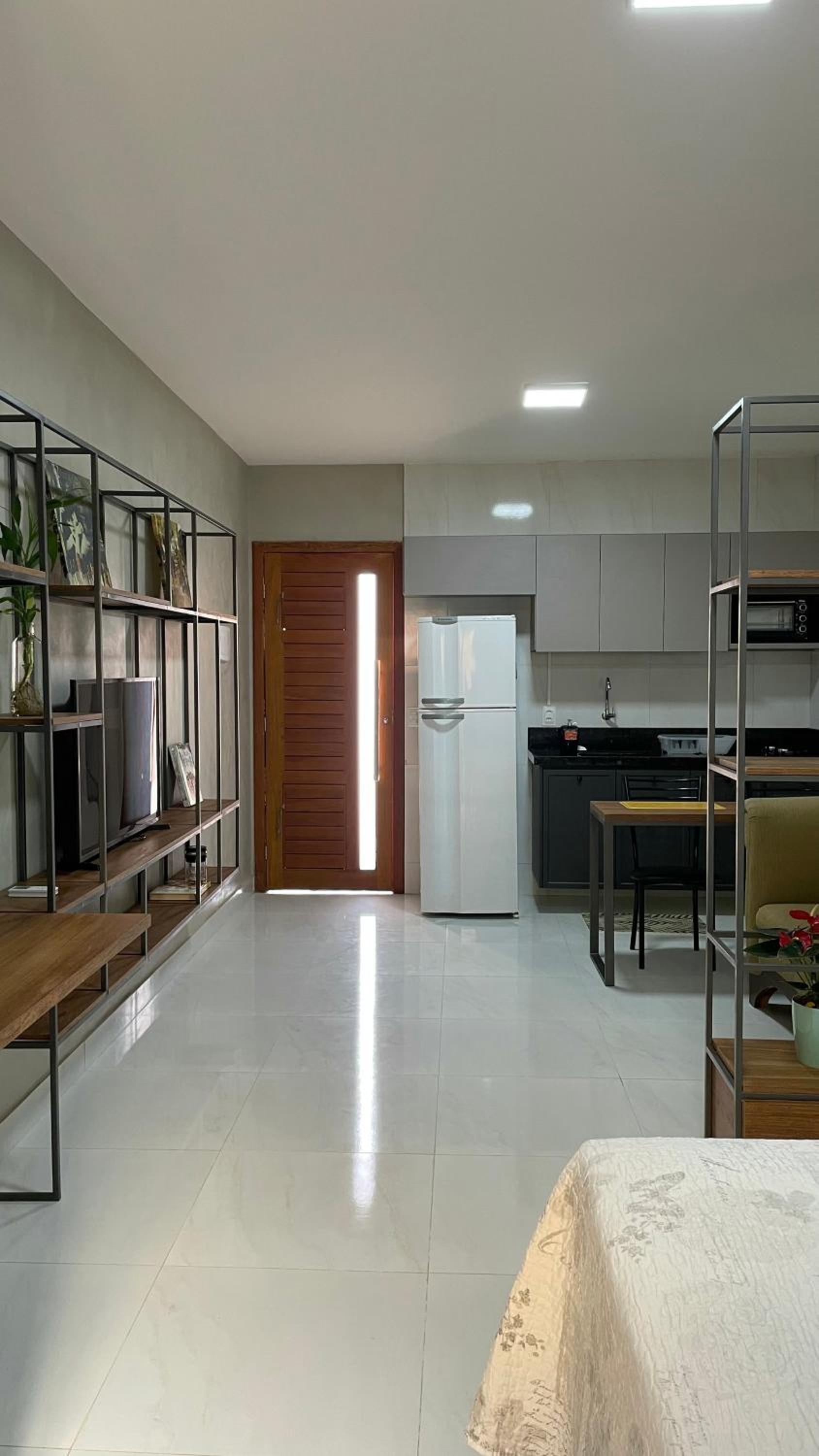 Loft amplo, apenas 6km do Morro do Careca! (G)