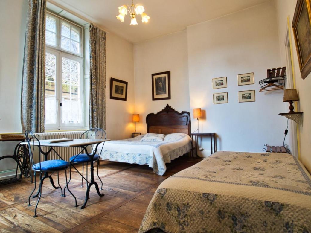 La Maison du Notaire Royal view 3