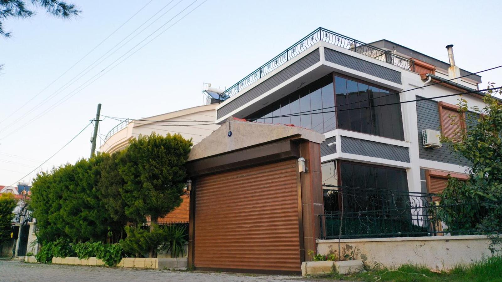Havuz garaj deniz barbekü, 4 oda 3 banyo klimalı villa , Bahçesinde organik meyve sebze sizi bekliyoruz — photo 4