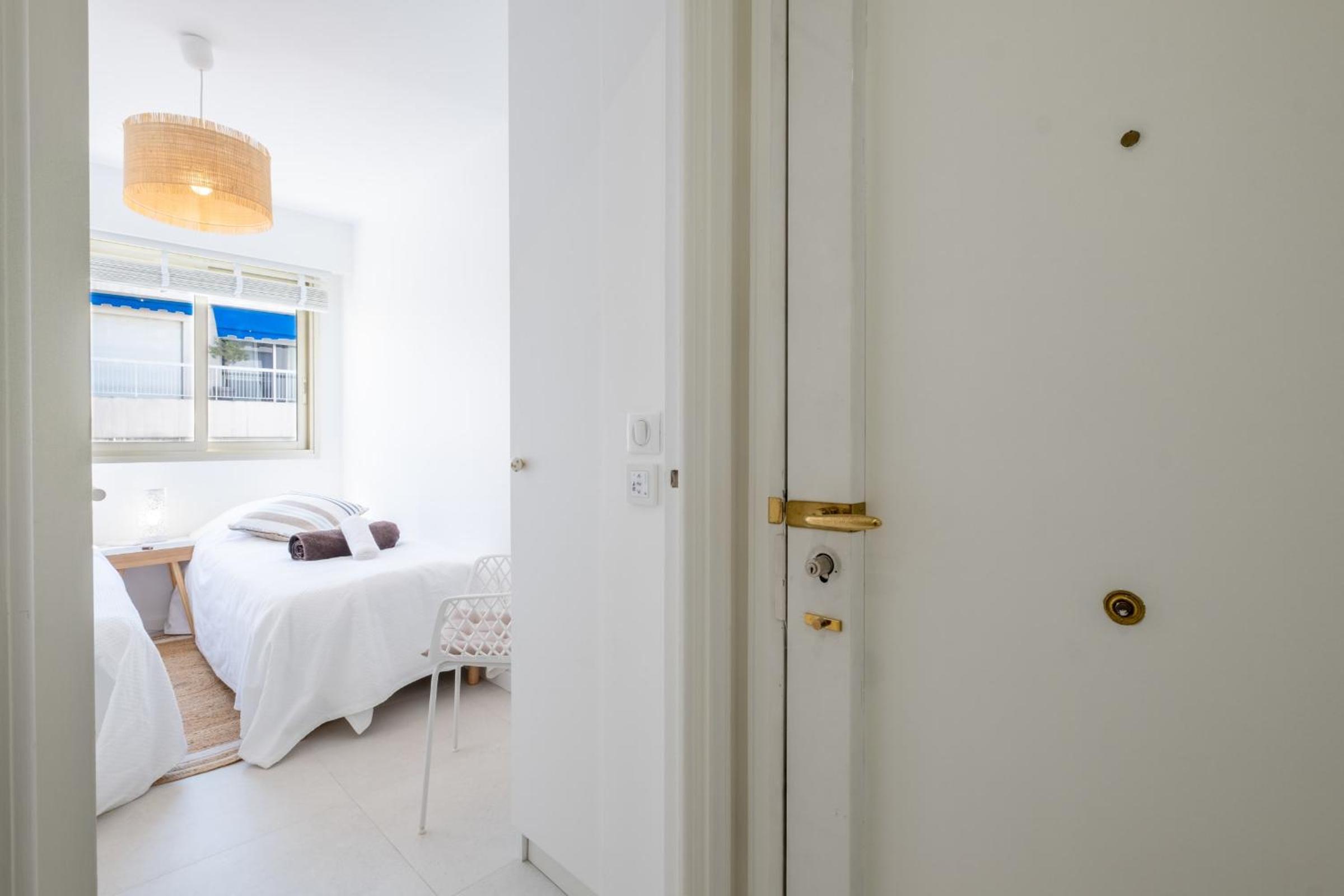 SERRENDY 2-bedroom apartment near Croisette photo 5