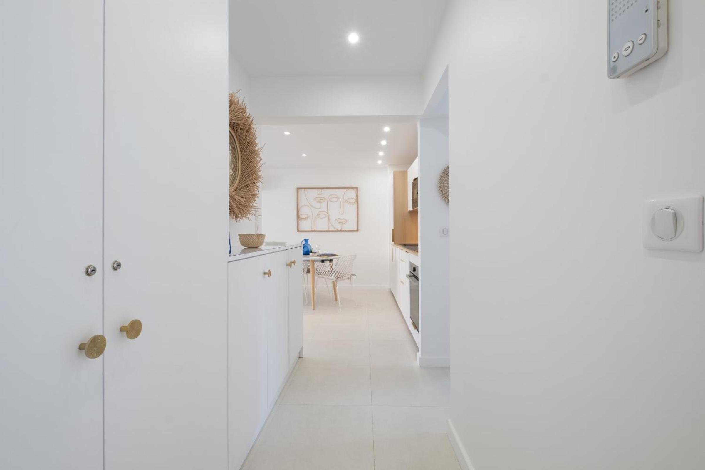 SERRENDY 2-bedroom apartment near Croisette photo 4