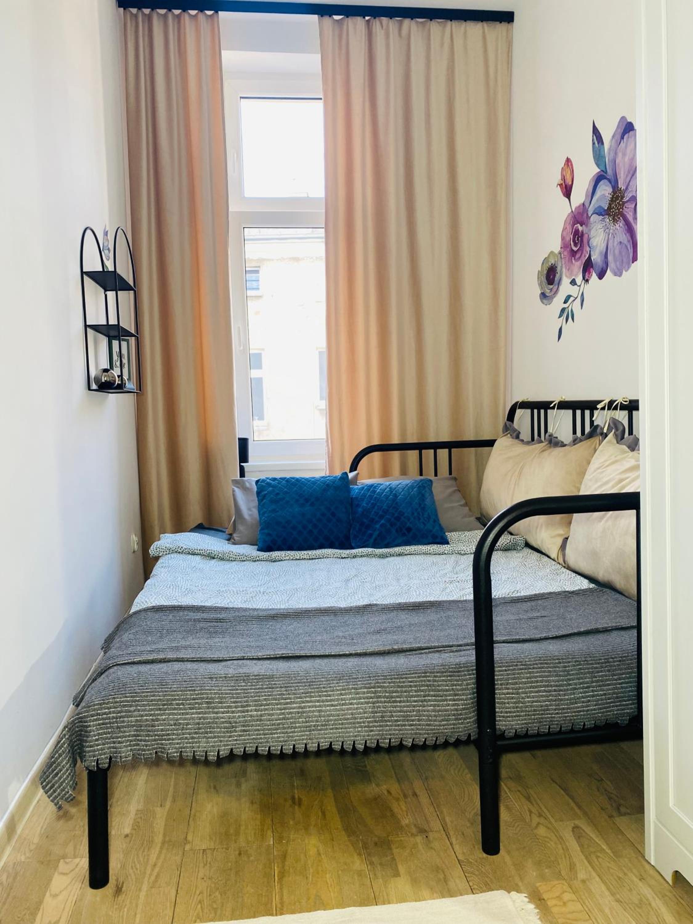 Angel Apartment Taczaka