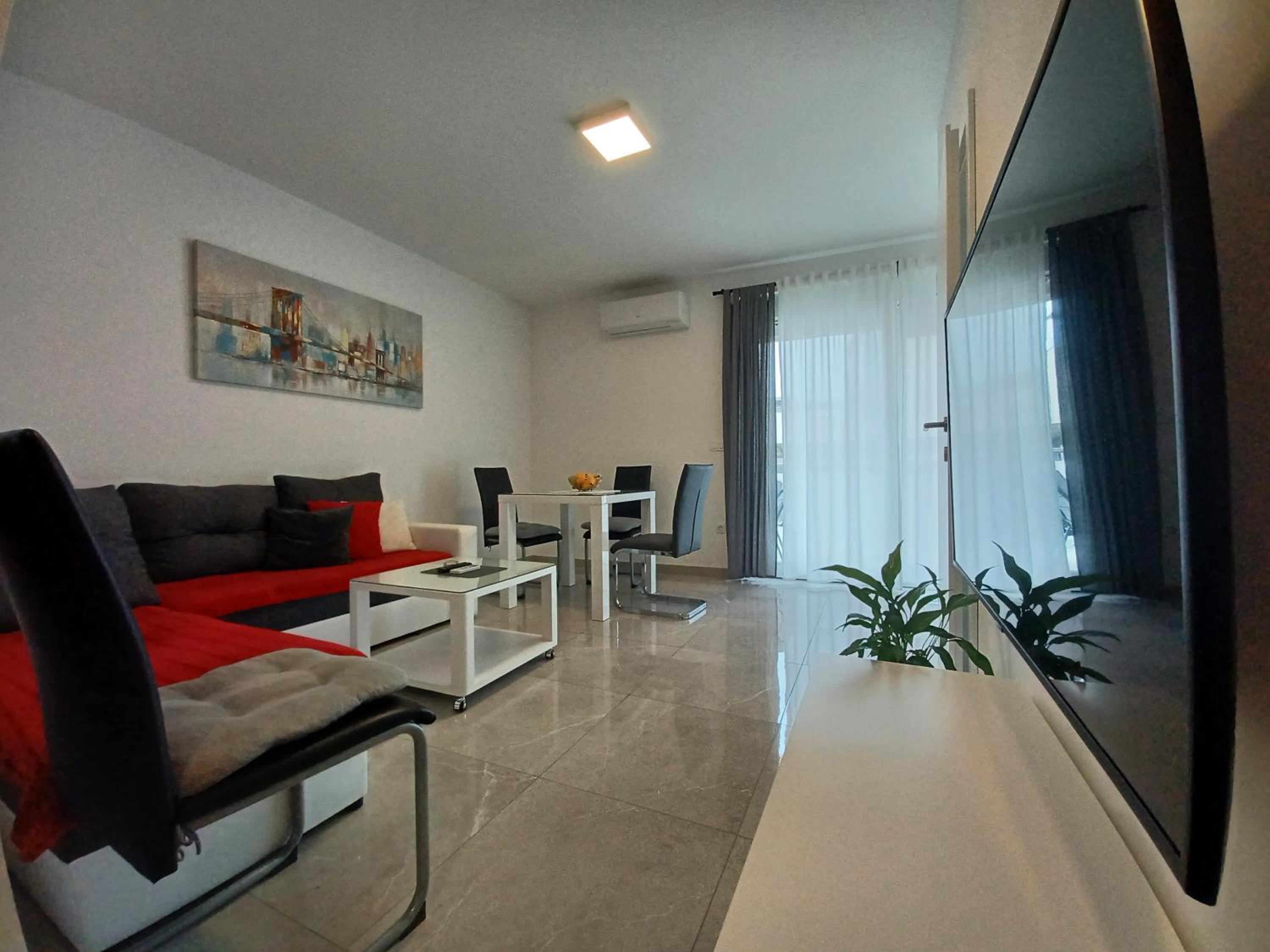 Apartments LEON 2 view 4