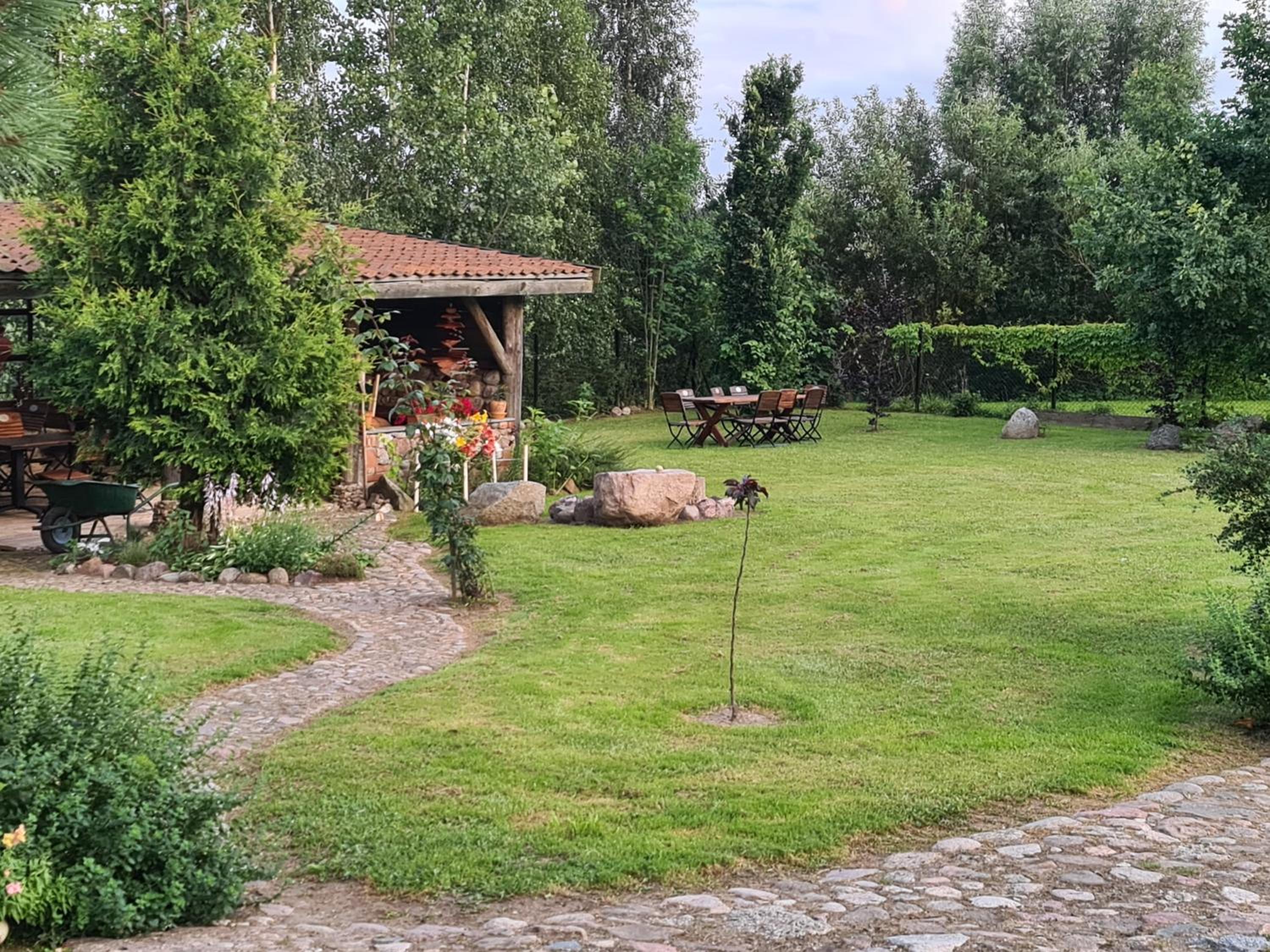 Photo 43